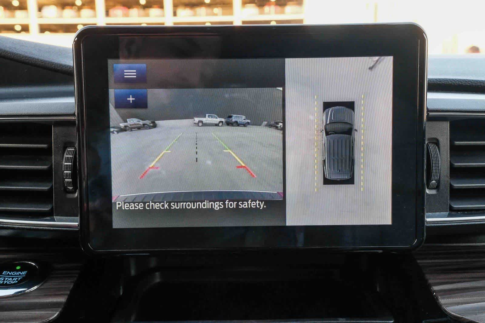 Thumbnail: 2021 Ford Explorer - 21