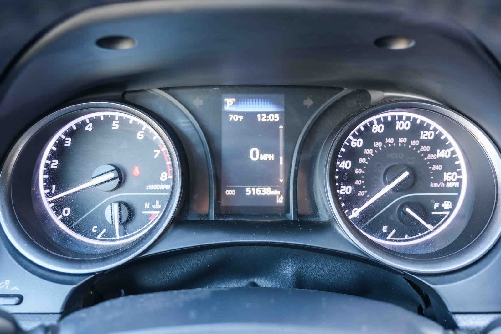 Thumbnail: 2023 Toyota Camry - 25