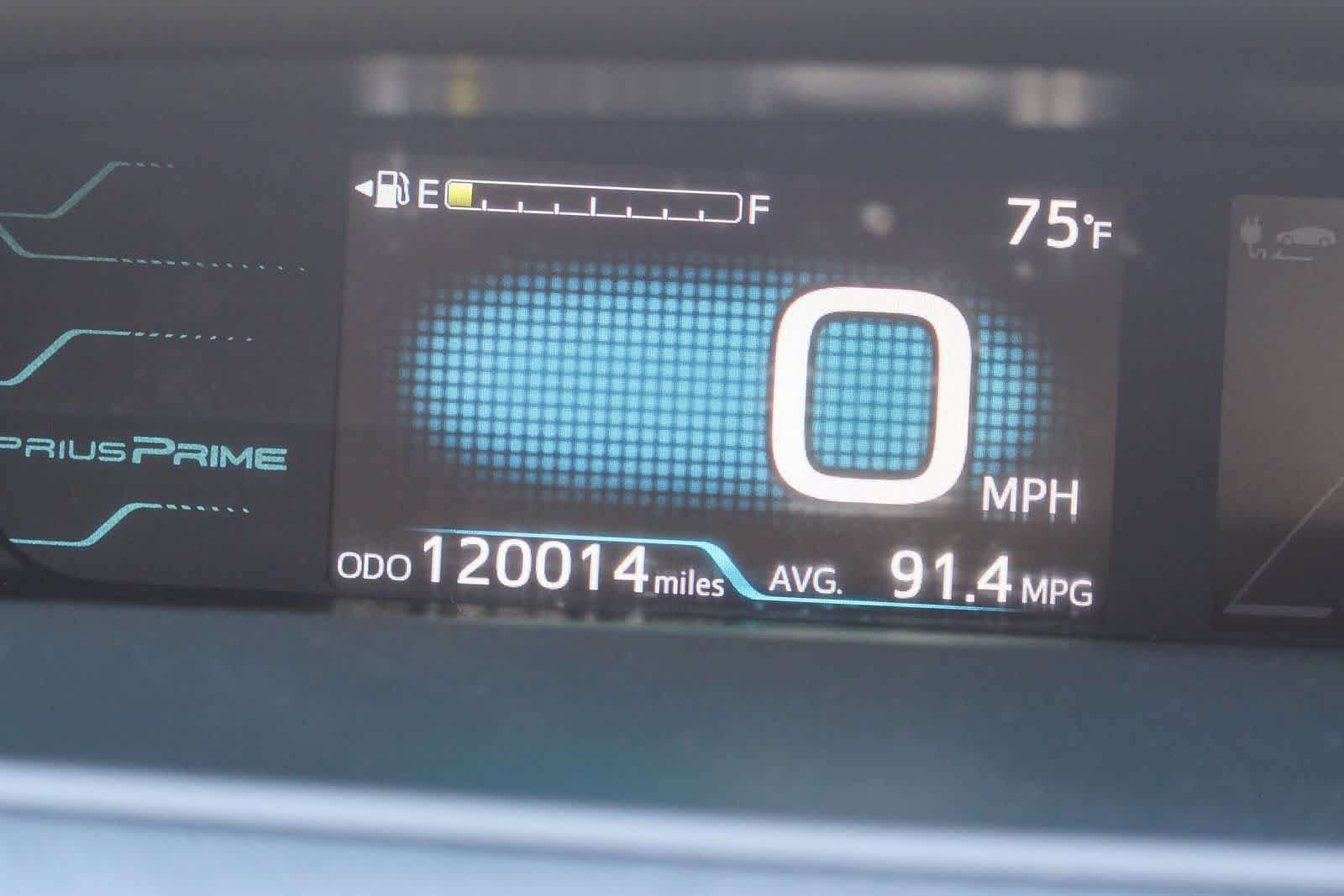 Thumbnail: 2017 Toyota Prius Prime - 25
