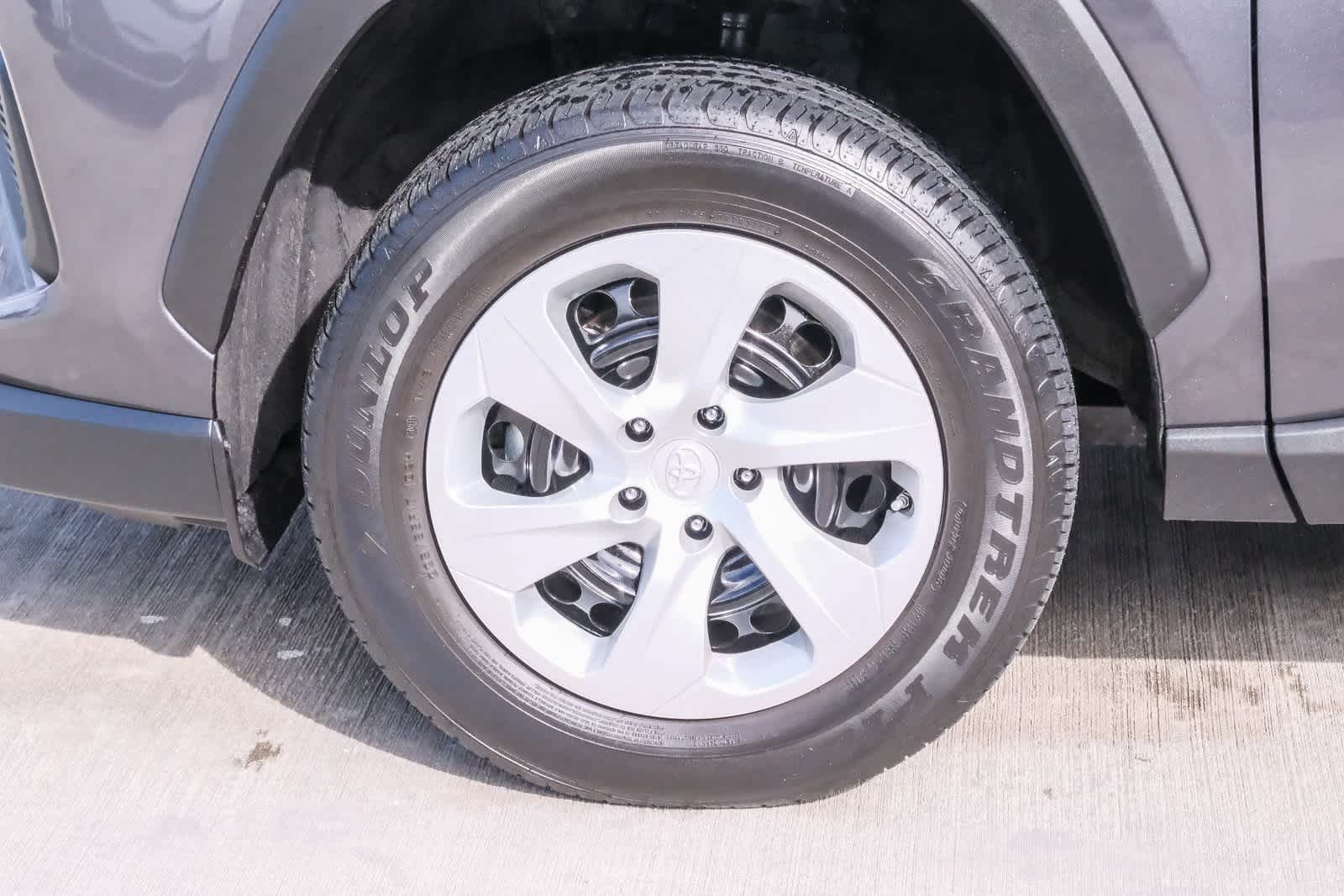 Thumbnail: 2023 Toyota RAV4 - 10