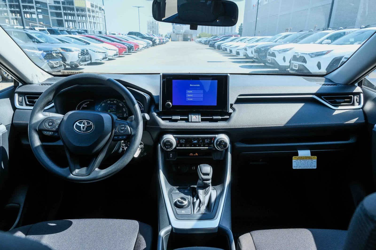 Thumbnail: 2025 Toyota RAV4 - 13