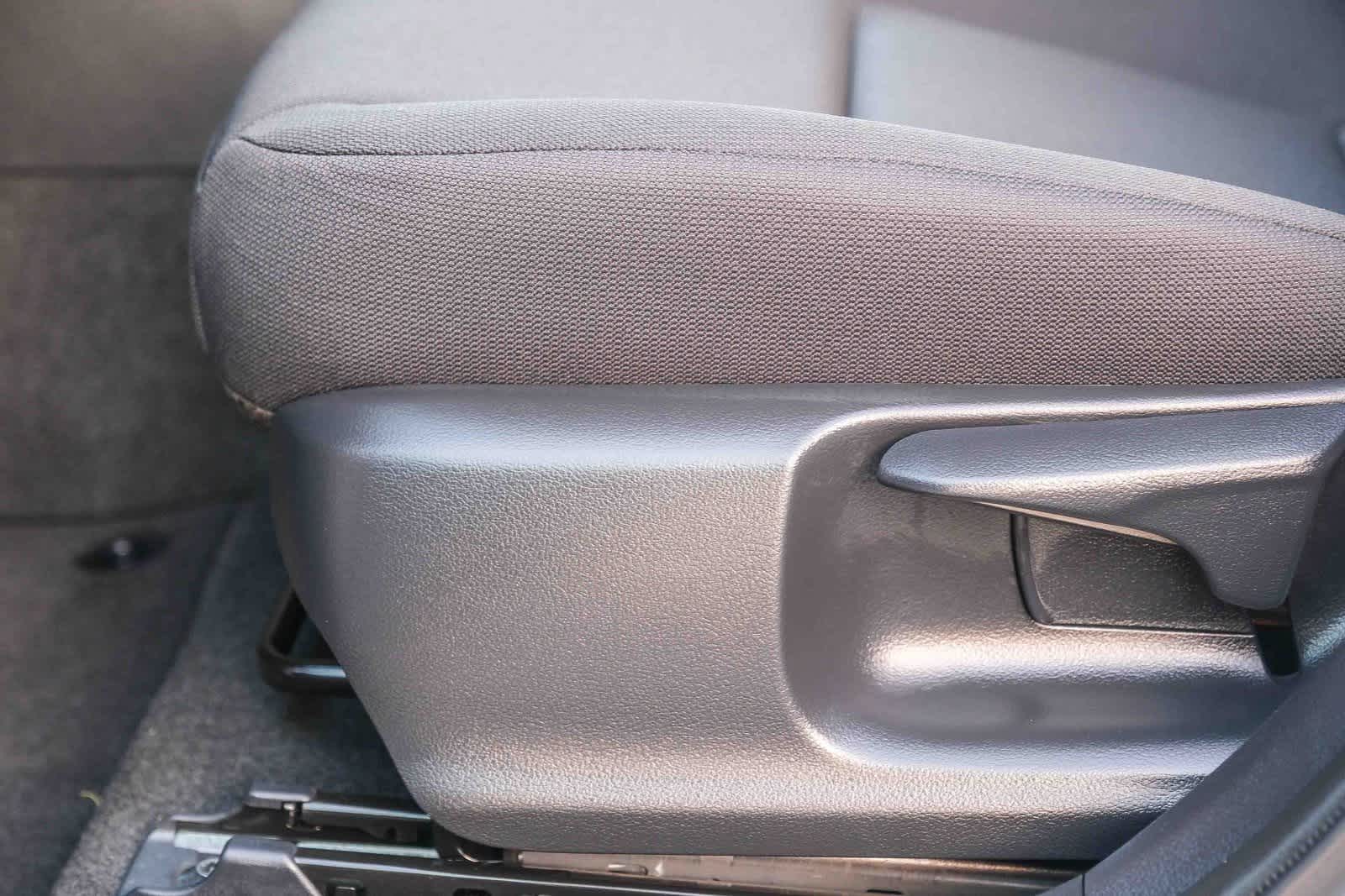 Thumbnail: 2025 Toyota Corolla - 24