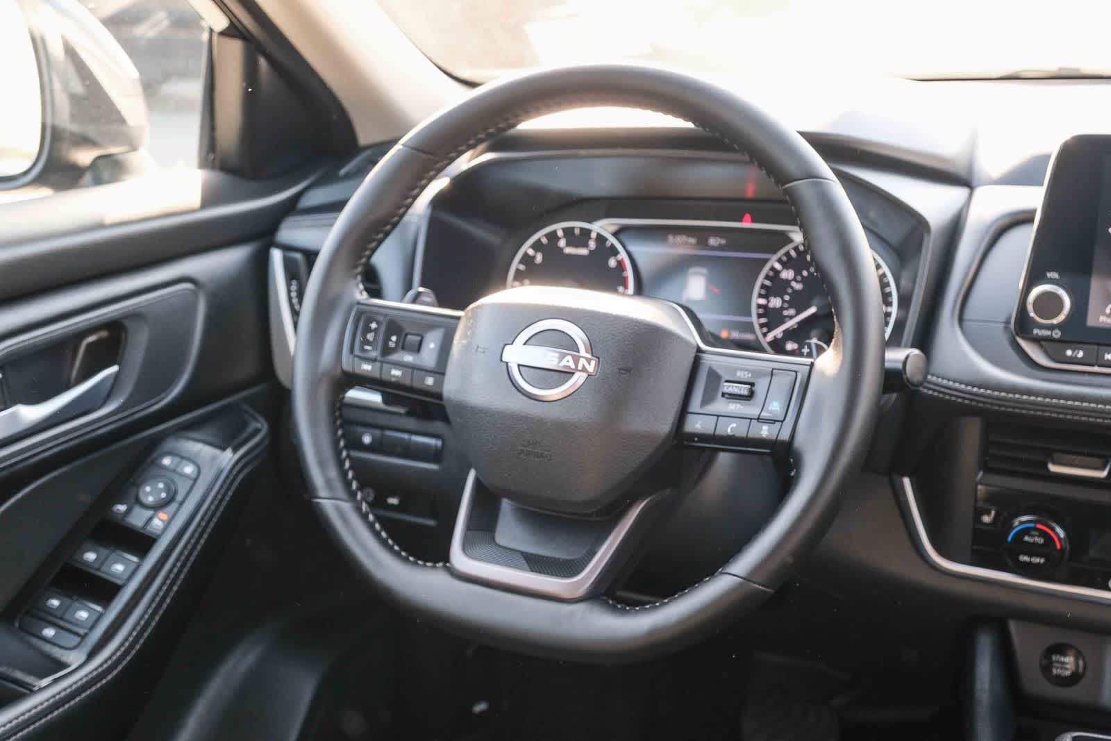 Thumbnail: 2026 Nissan Rogue - 17