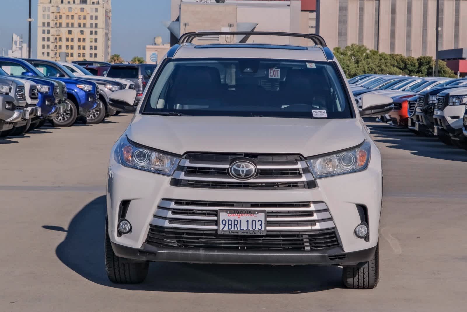 Thumbnail: 2019 Toyota Highlander - 2