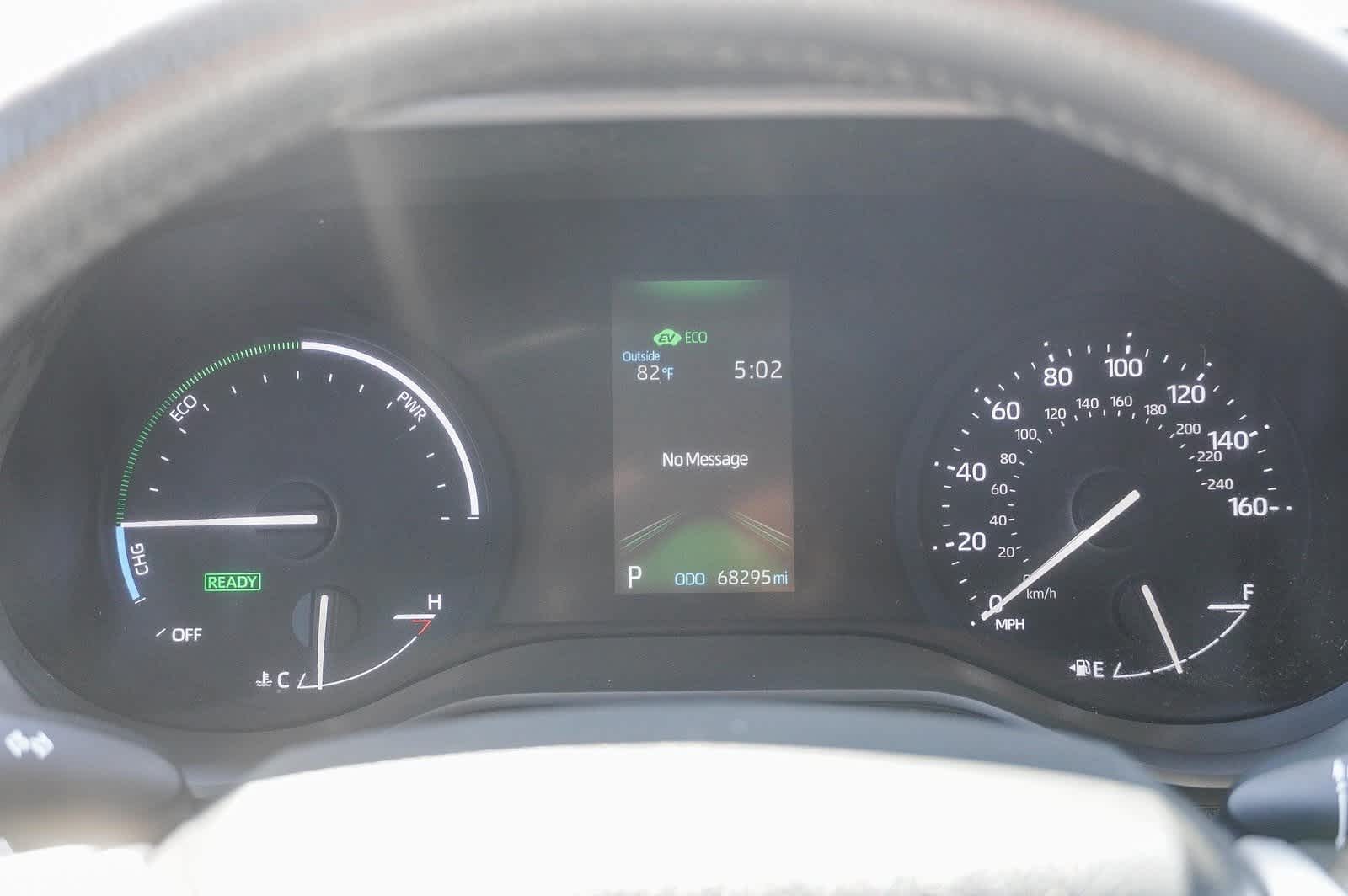 2023 Toyota Sienna XLE 25