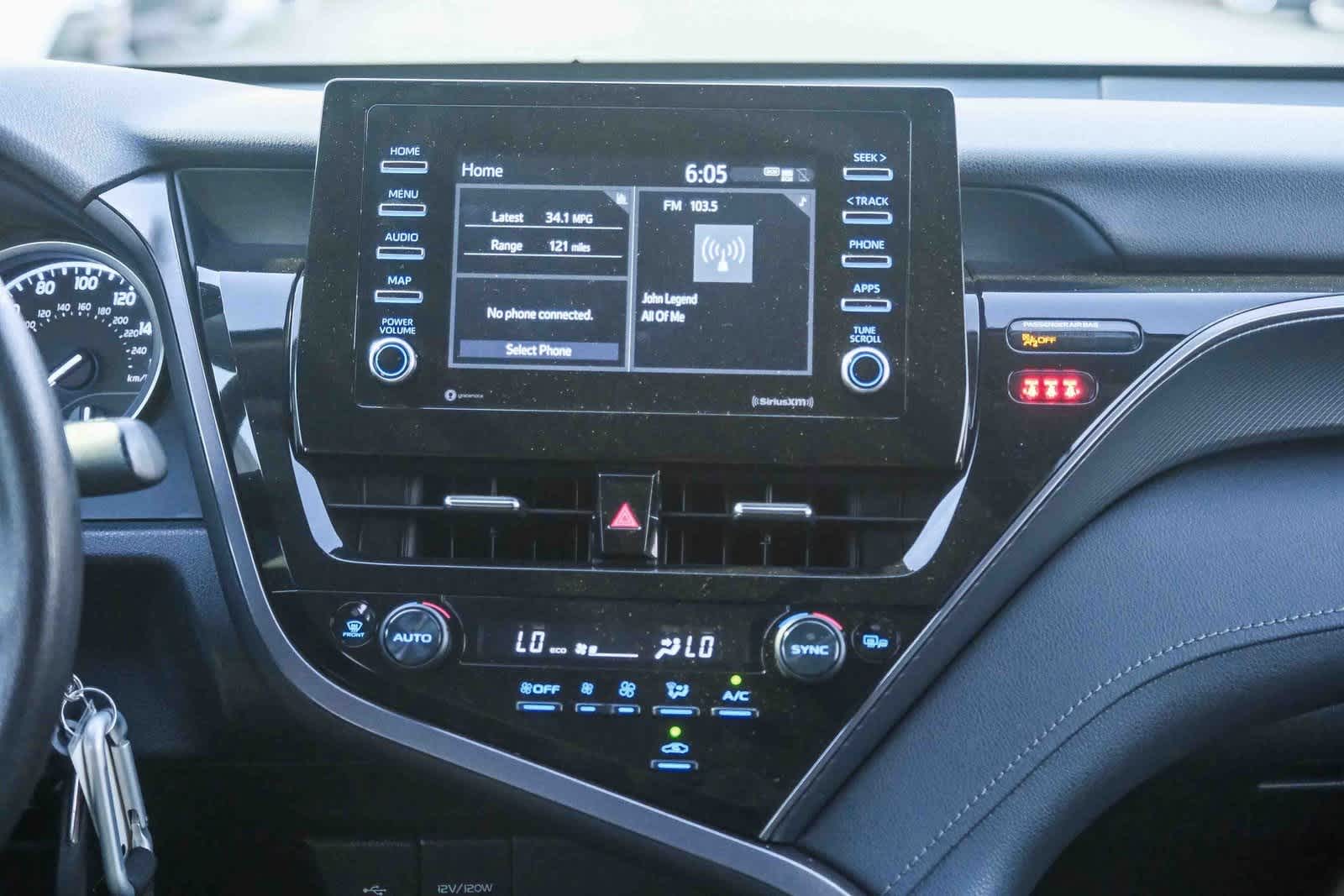 Thumbnail: 2023 Toyota Camry - 14