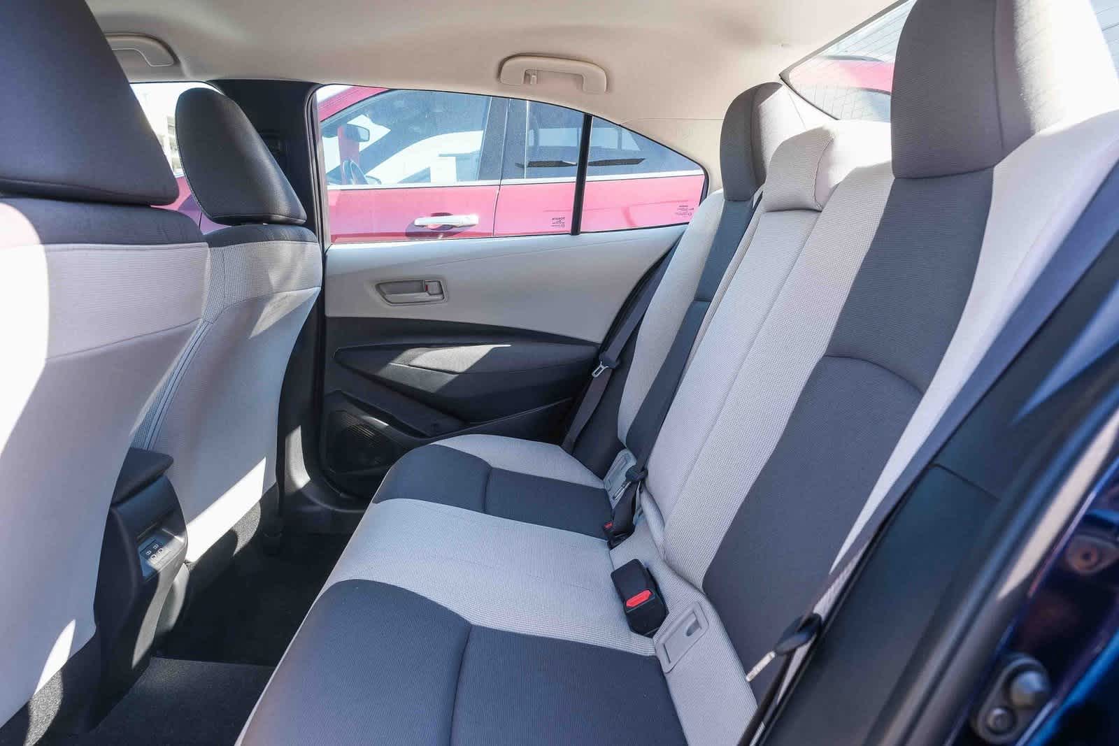 Thumbnail: 2025 Toyota Corolla - 19