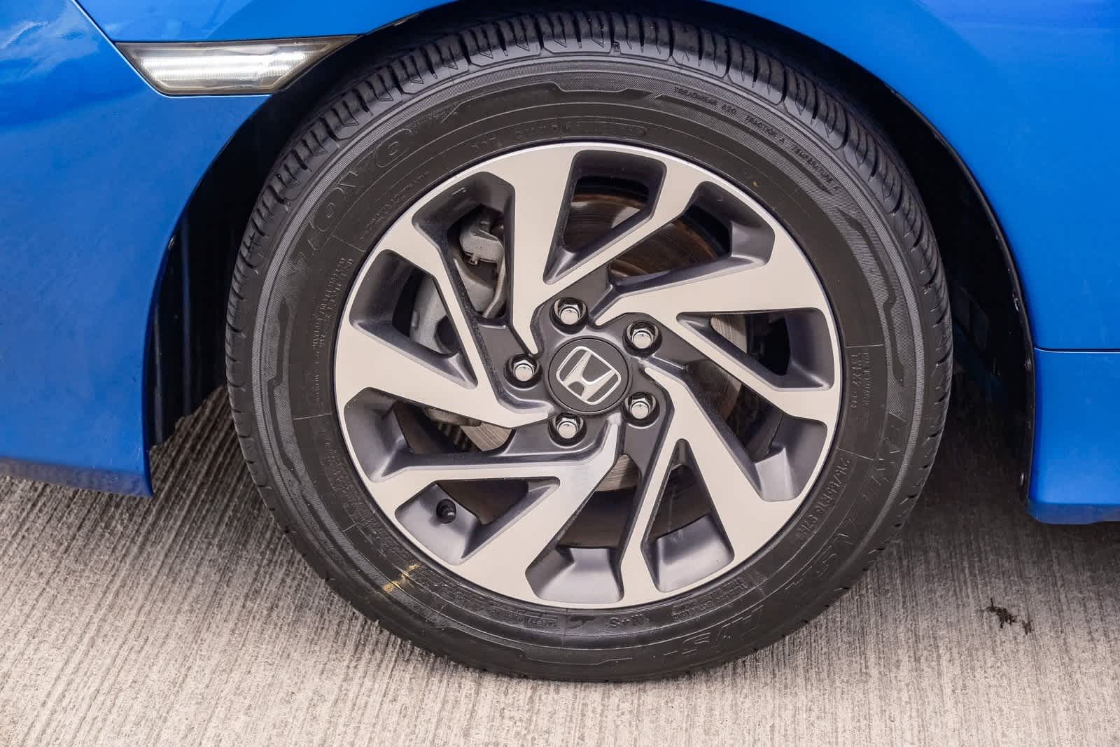 Thumbnail: 2017 Honda Civic - 10