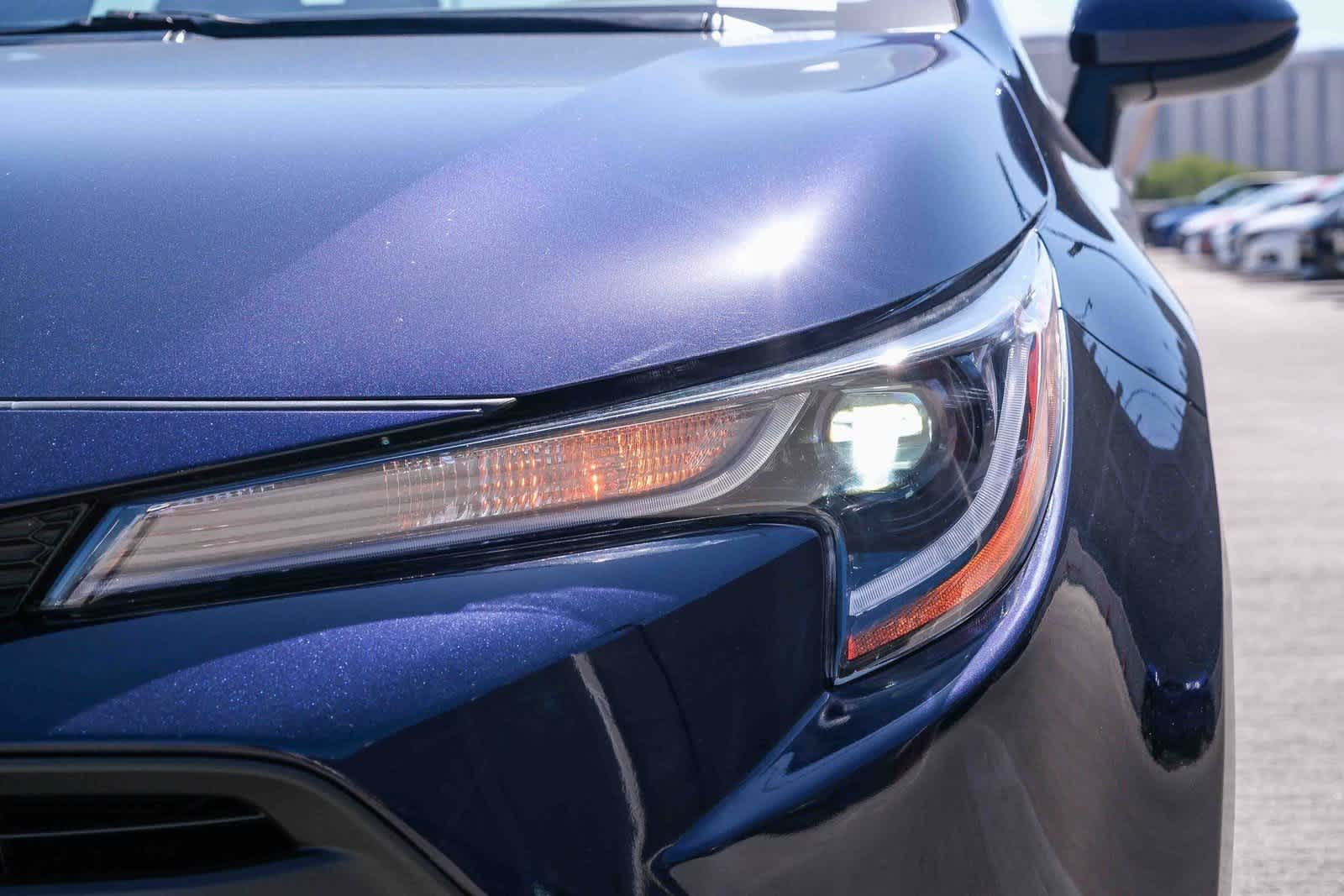 Thumbnail: 2023 Toyota Corolla - 11