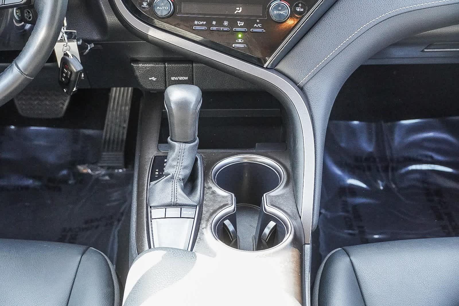 2024 Toyota Camry SE 15
