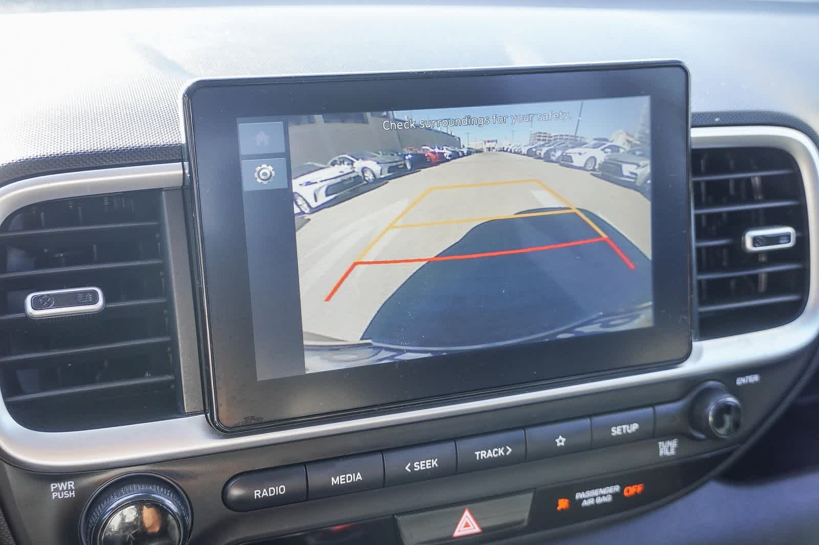 2023 Hyundai Venue SEL 25