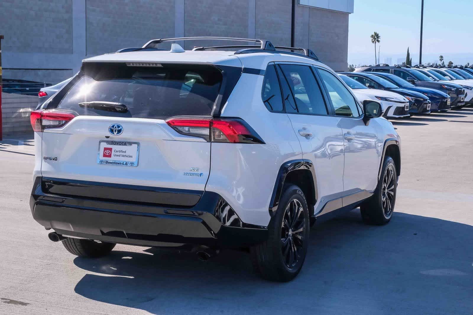 Thumbnail: 2023 Toyota RAV4 - 4