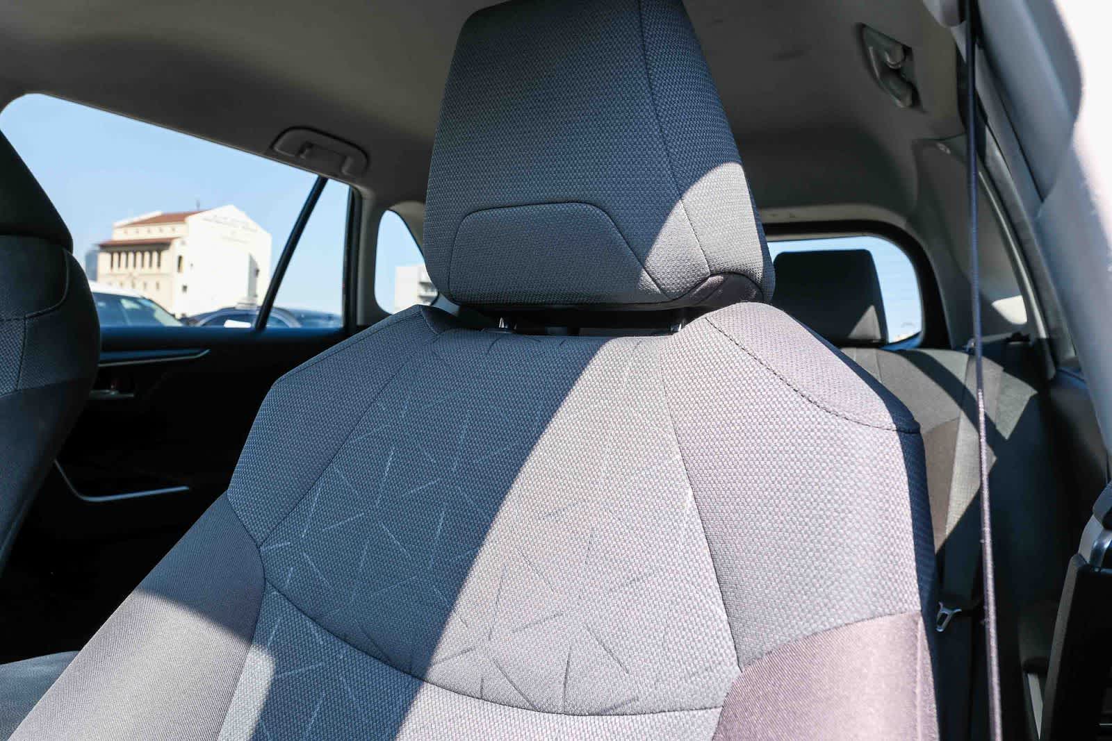 Thumbnail: 2024 Toyota RAV4 - 22