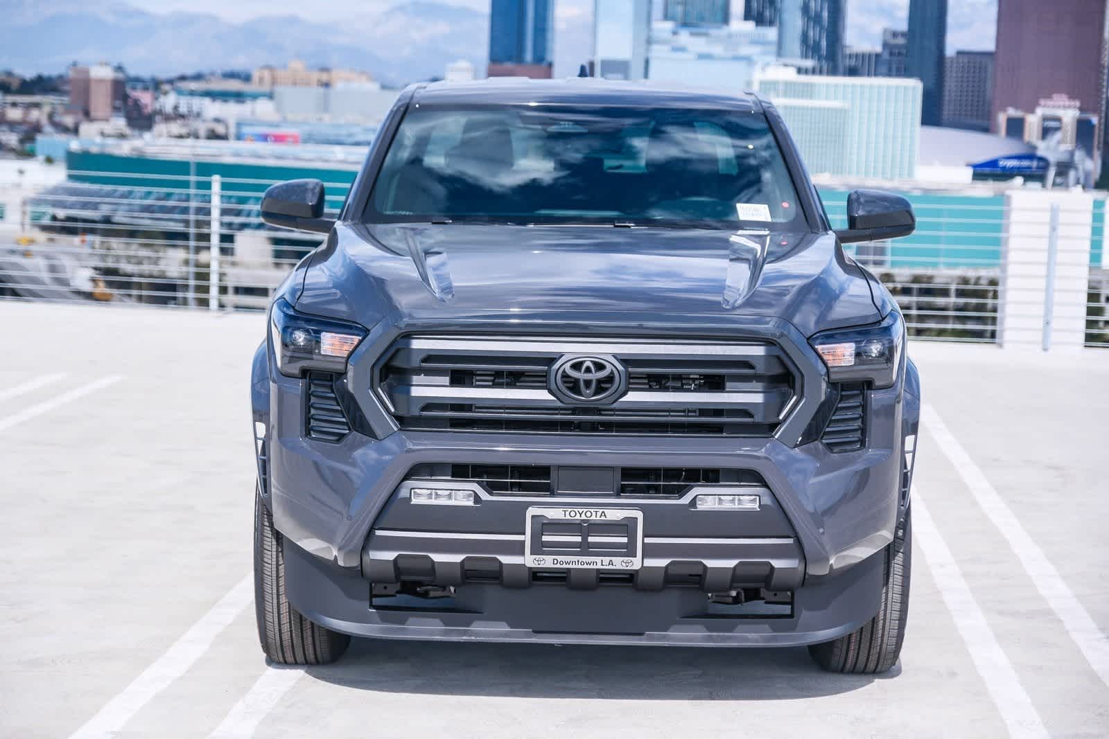 Thumbnail: 2025 Toyota Tacoma - 2