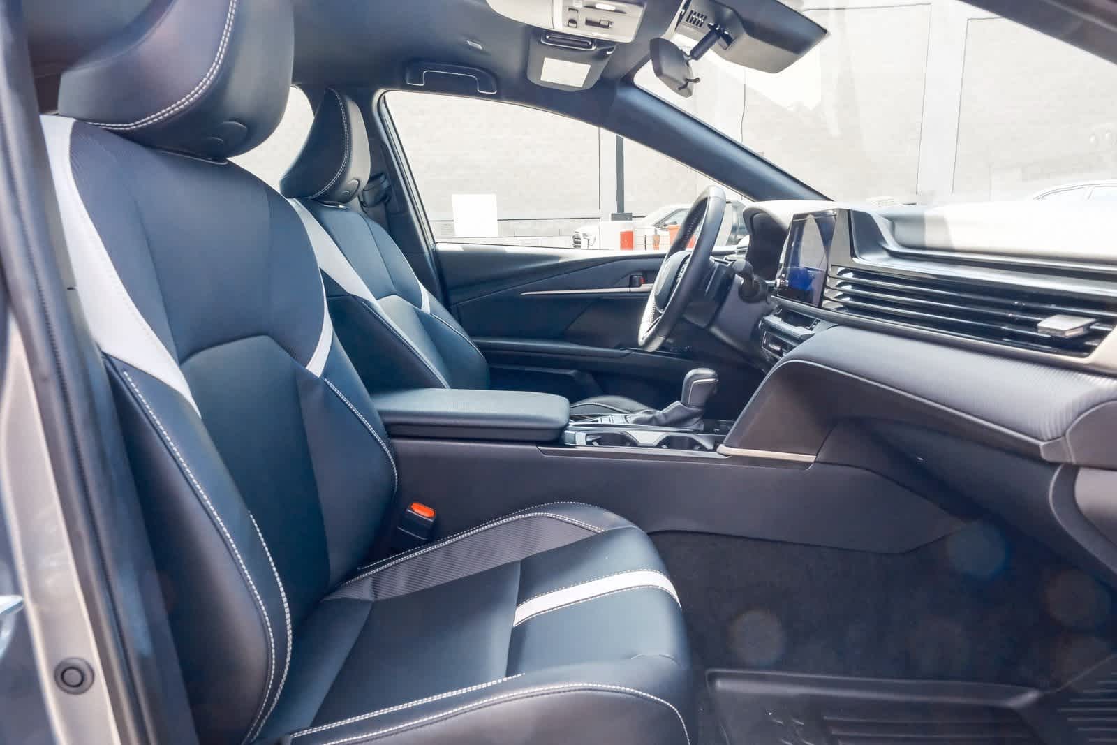 Thumbnail: 2025 Toyota Camry - 17