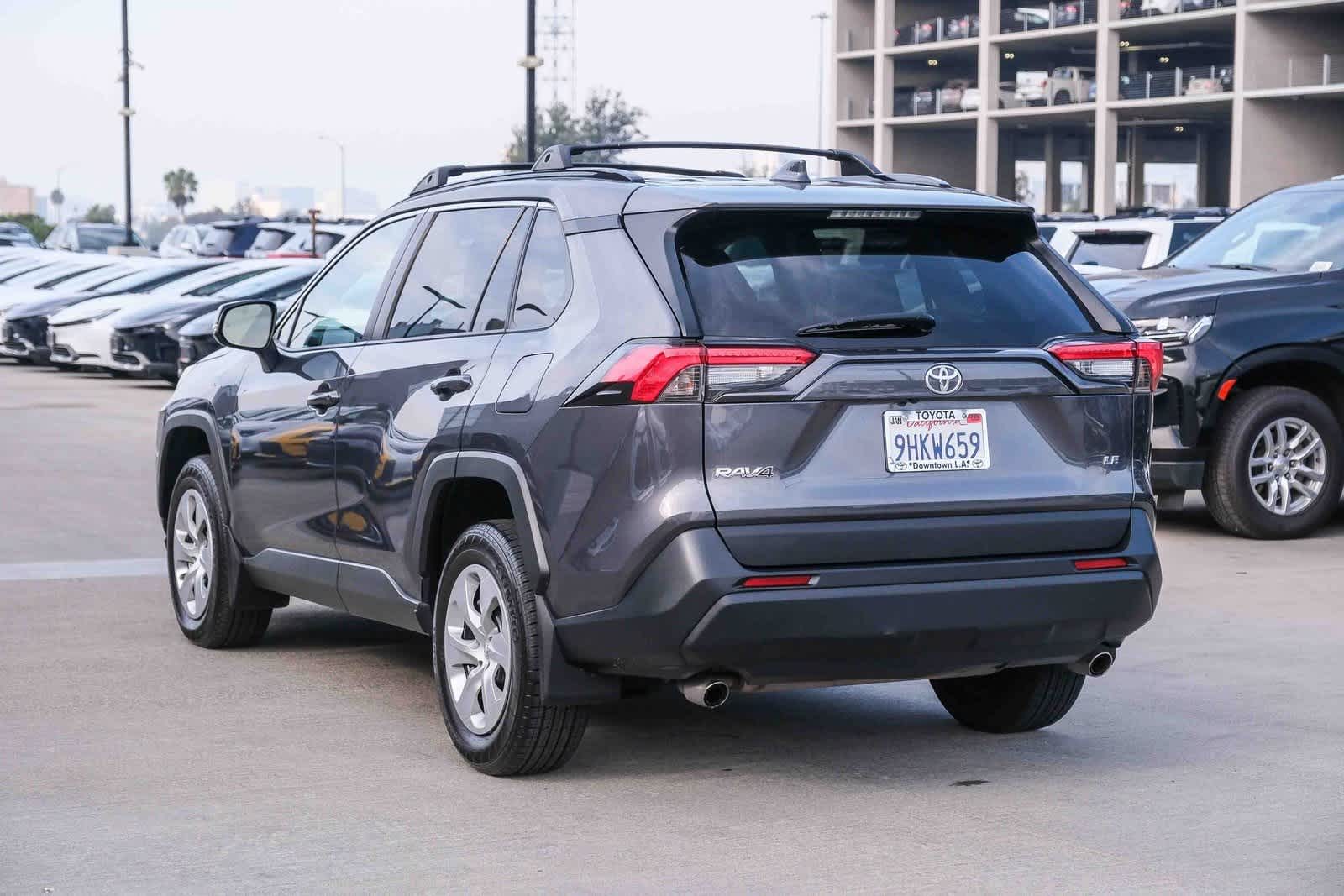 Thumbnail: 2020 Toyota RAV4 - 6