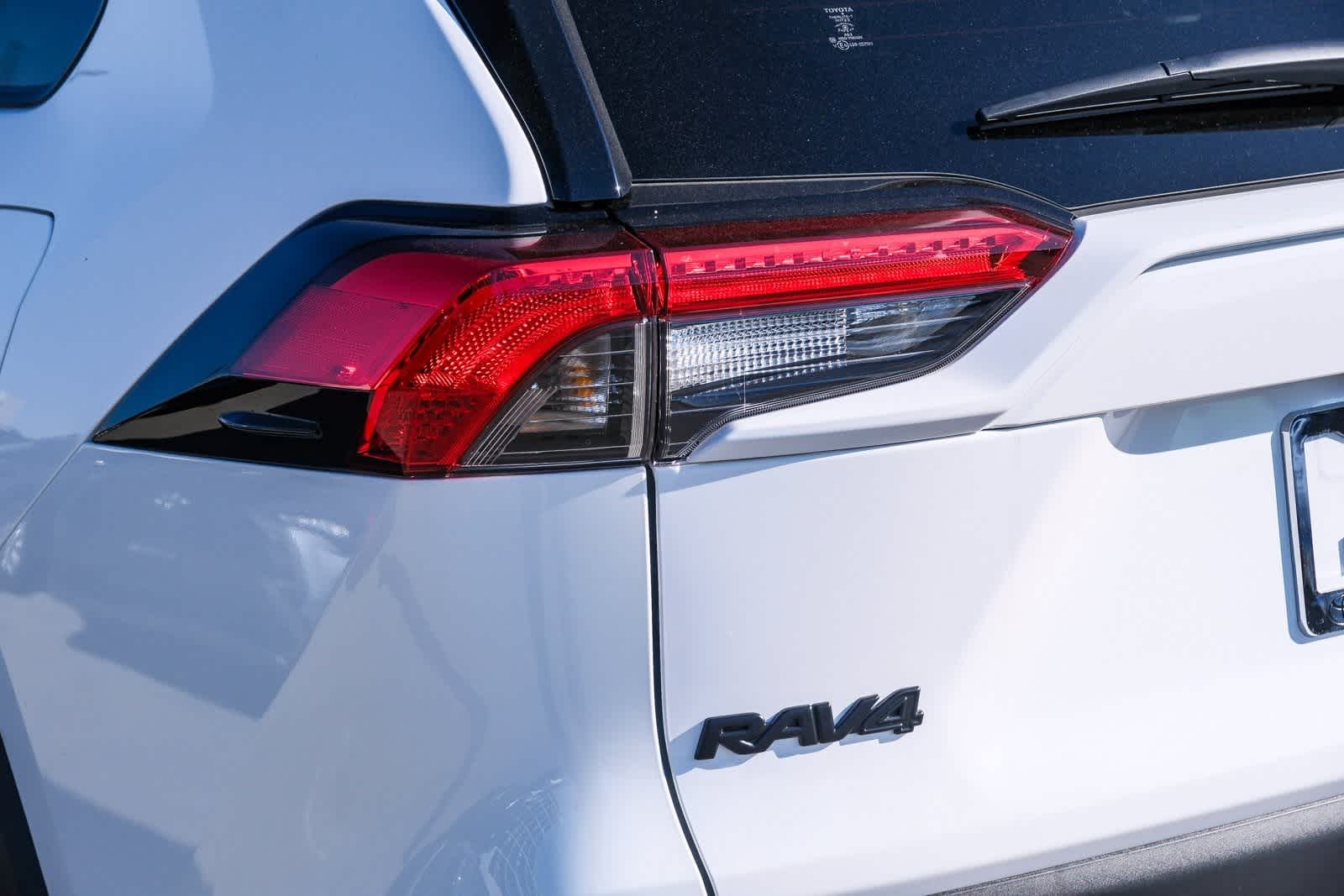 Thumbnail: 2025 Toyota RAV4 - 7