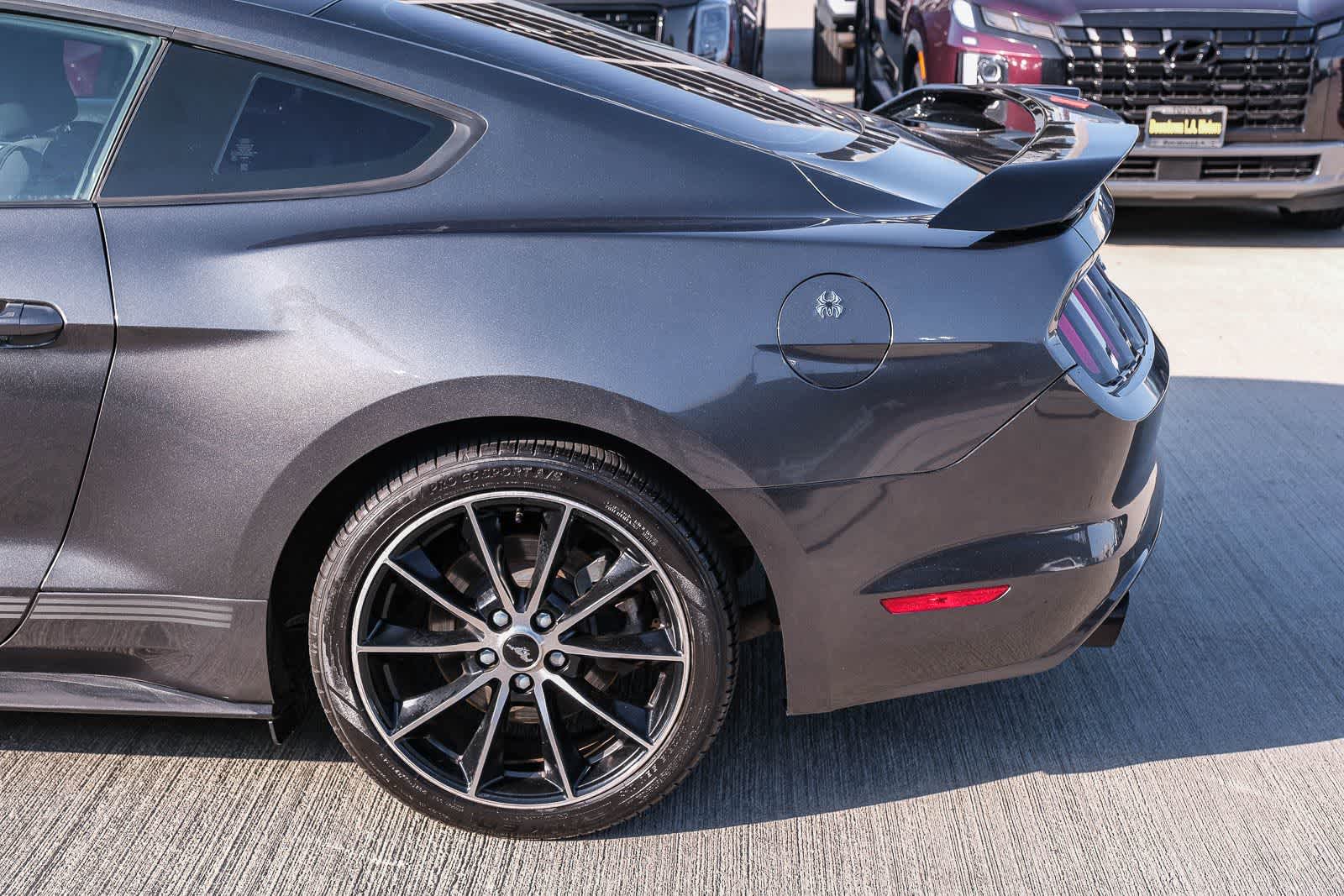 Thumbnail: 2016 Ford Mustang - 8