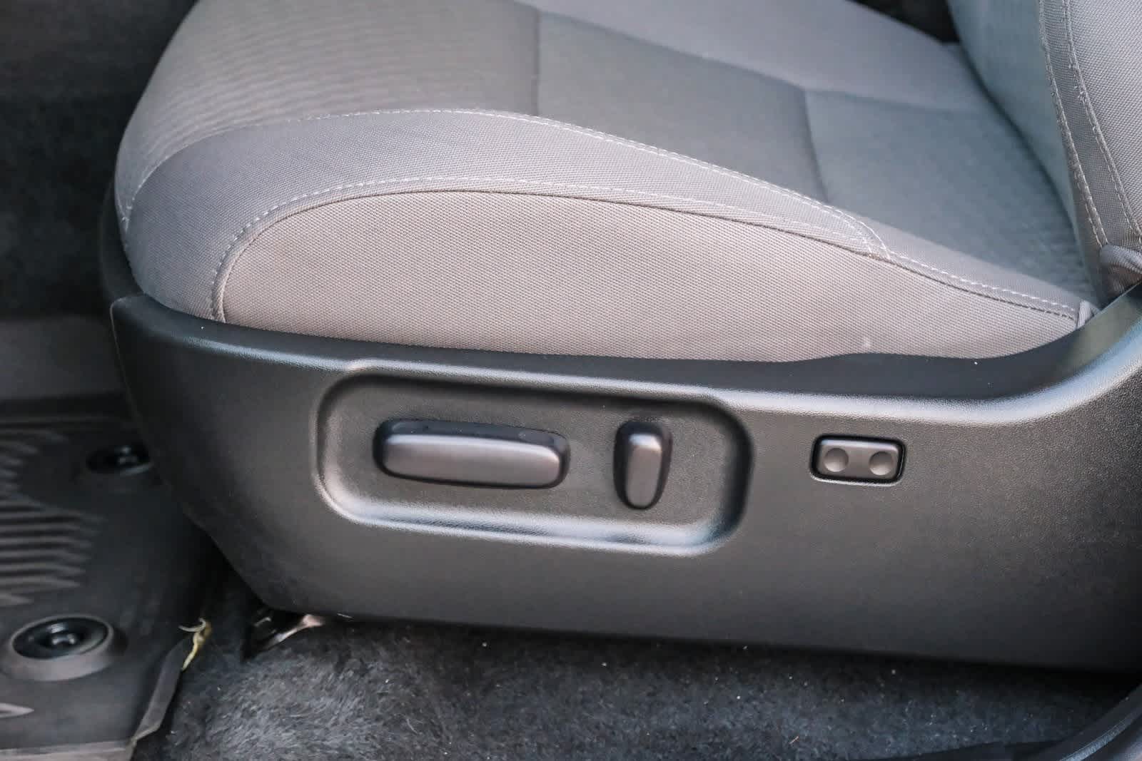 Thumbnail: 2023 Toyota Tacoma - 24