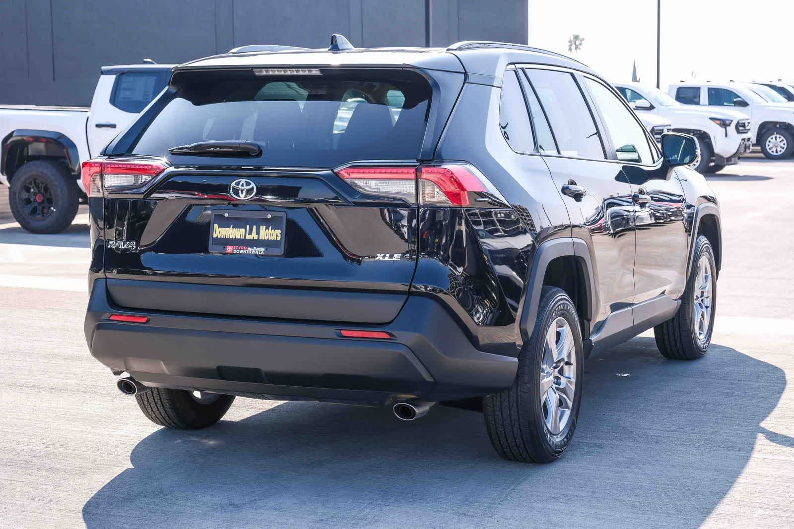 Thumbnail: 2024 Toyota RAV4 - 4