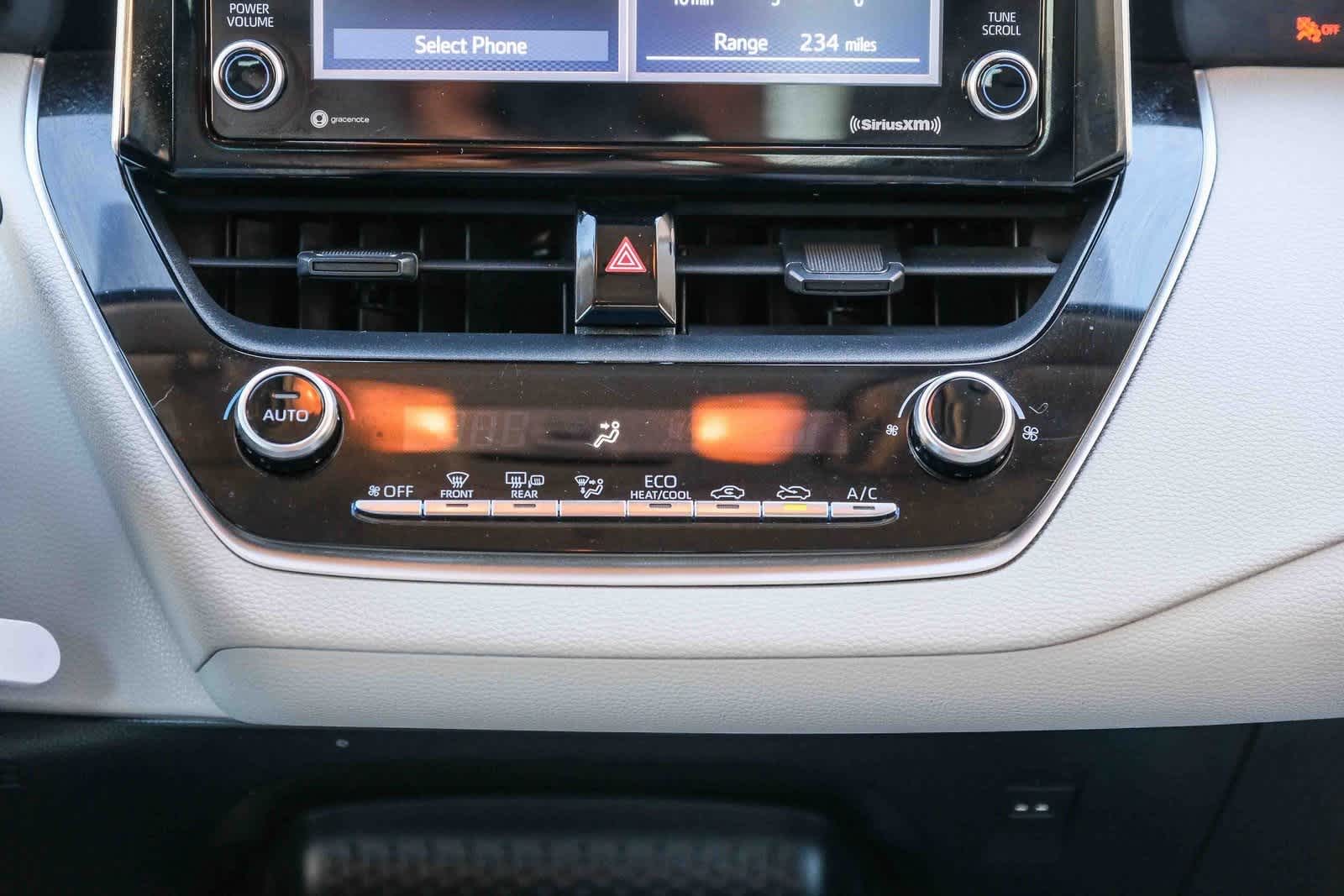 Thumbnail: 2021 Toyota Corolla - 15