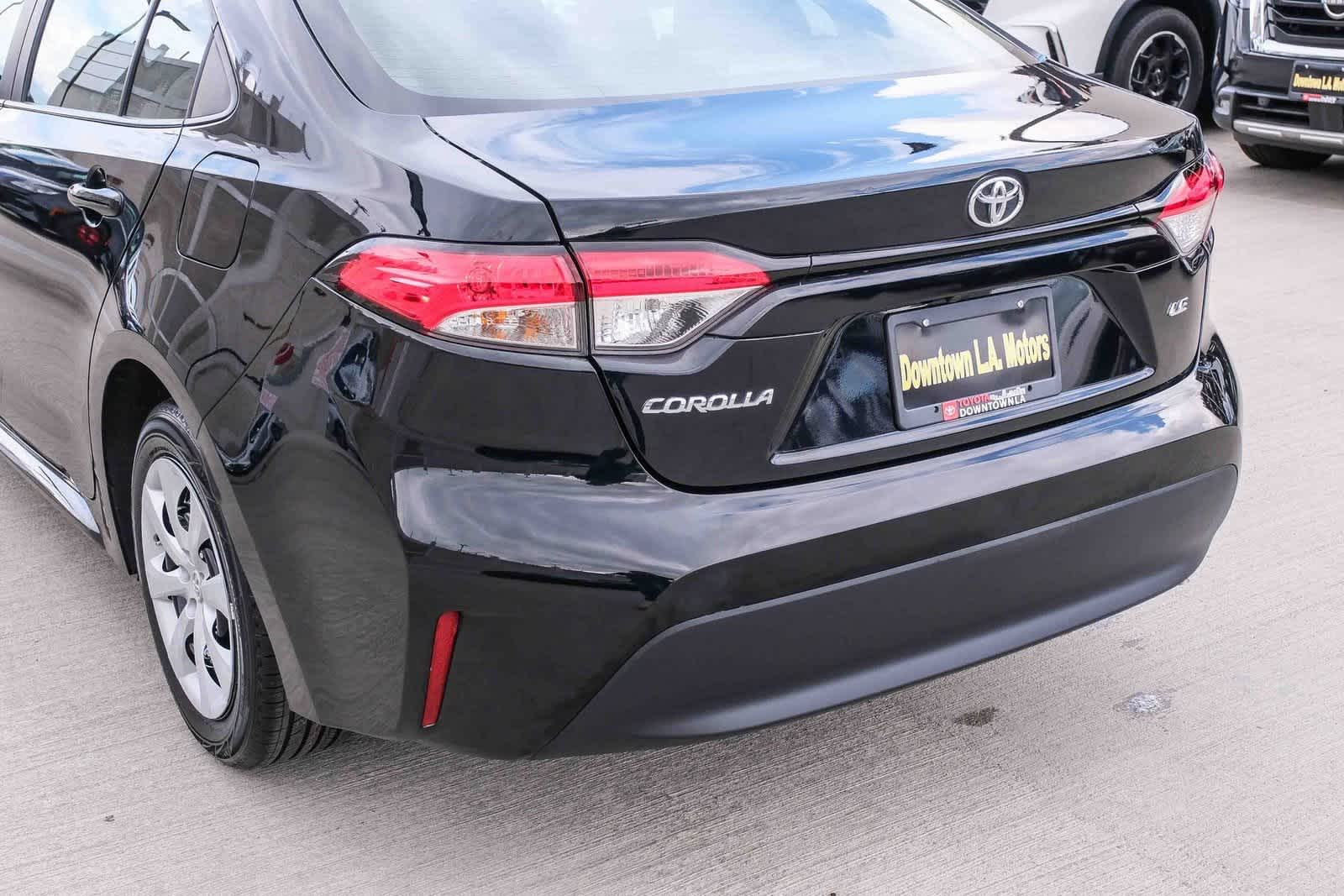 Thumbnail: 2023 Toyota Corolla - 8