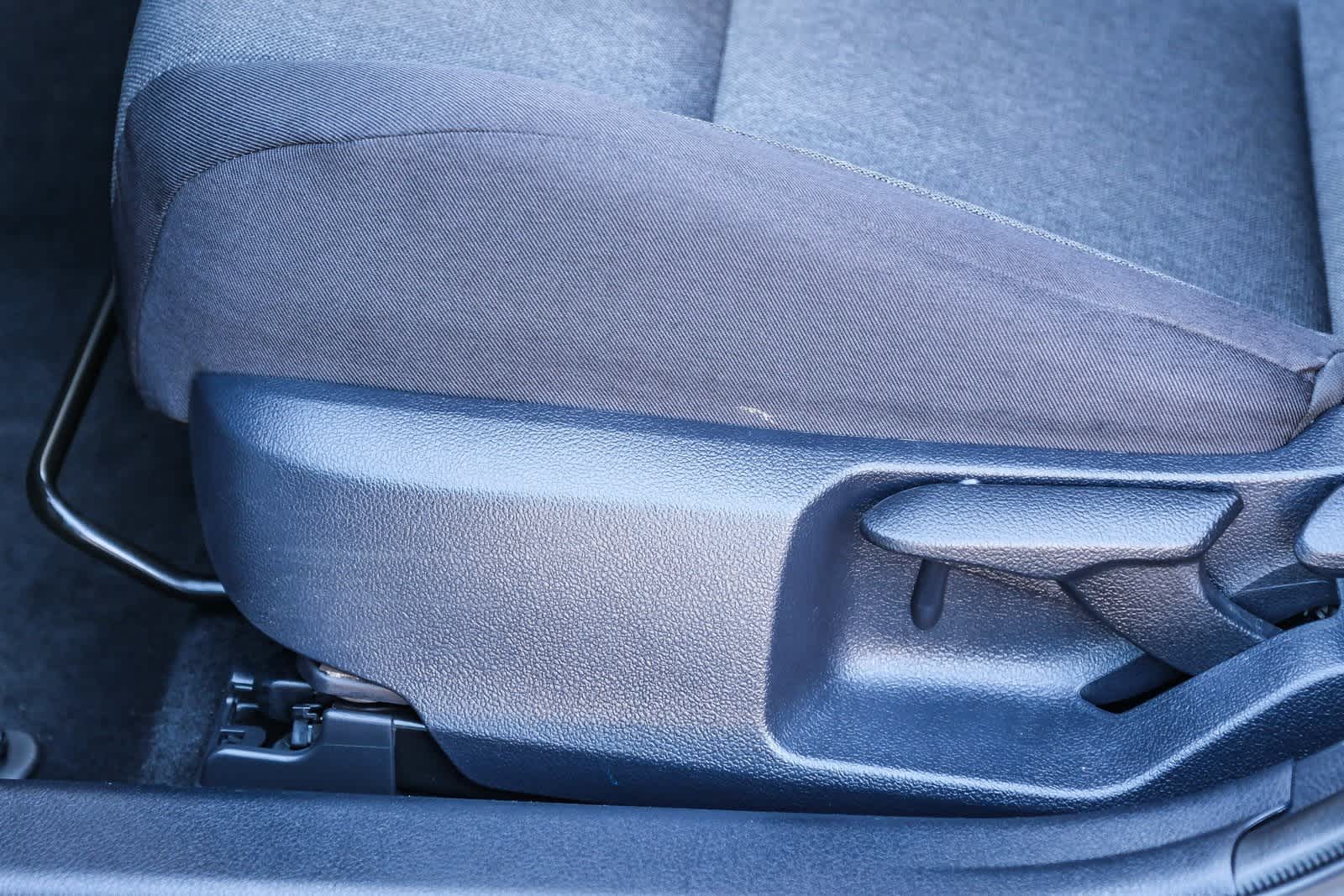 Thumbnail: 2025 Toyota Camry - 24