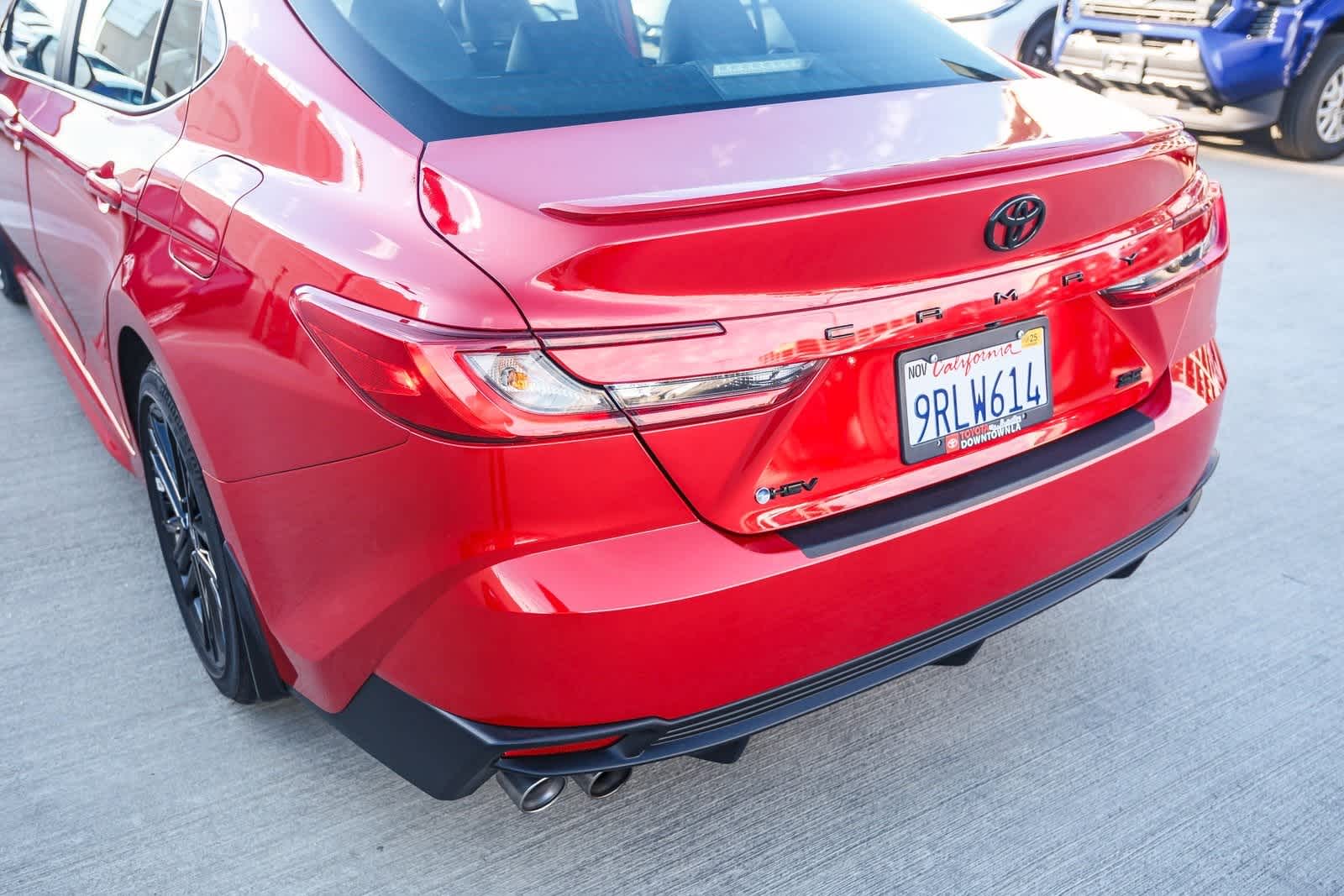 Thumbnail: 2025 Toyota Camry - 8