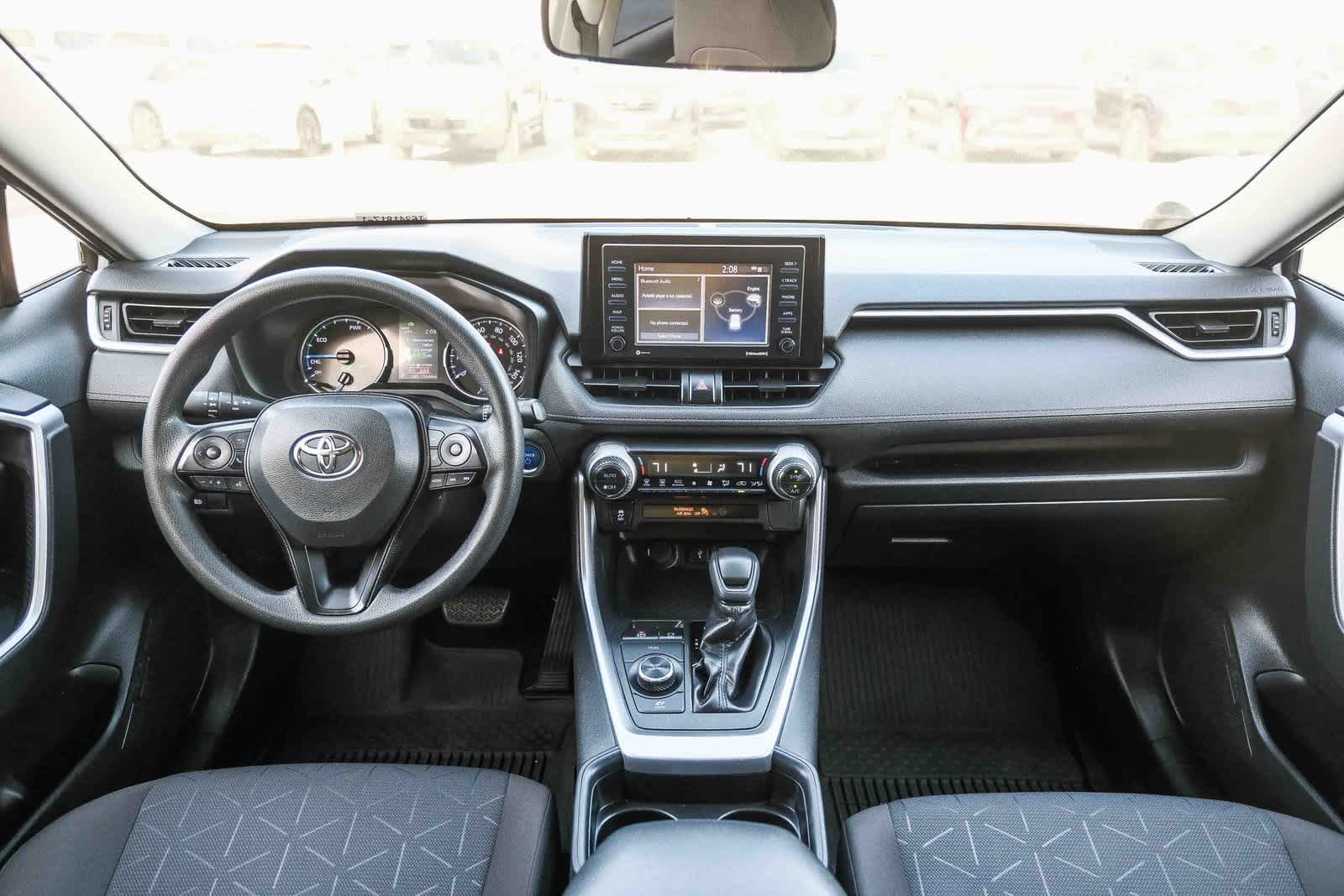 Thumbnail: 2020 Toyota RAV4 - 13