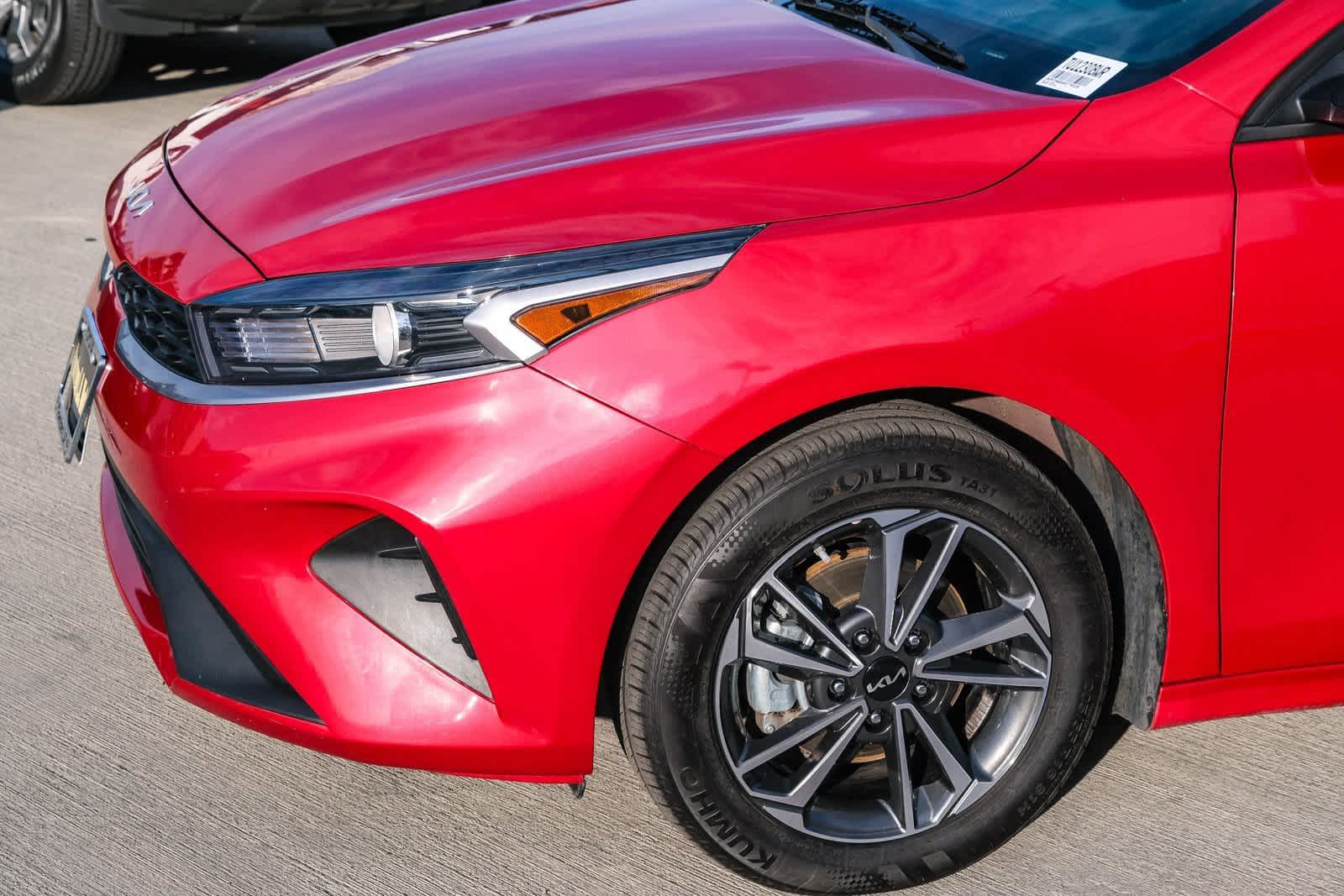 Thumbnail: 2024 Kia Forte - 12
