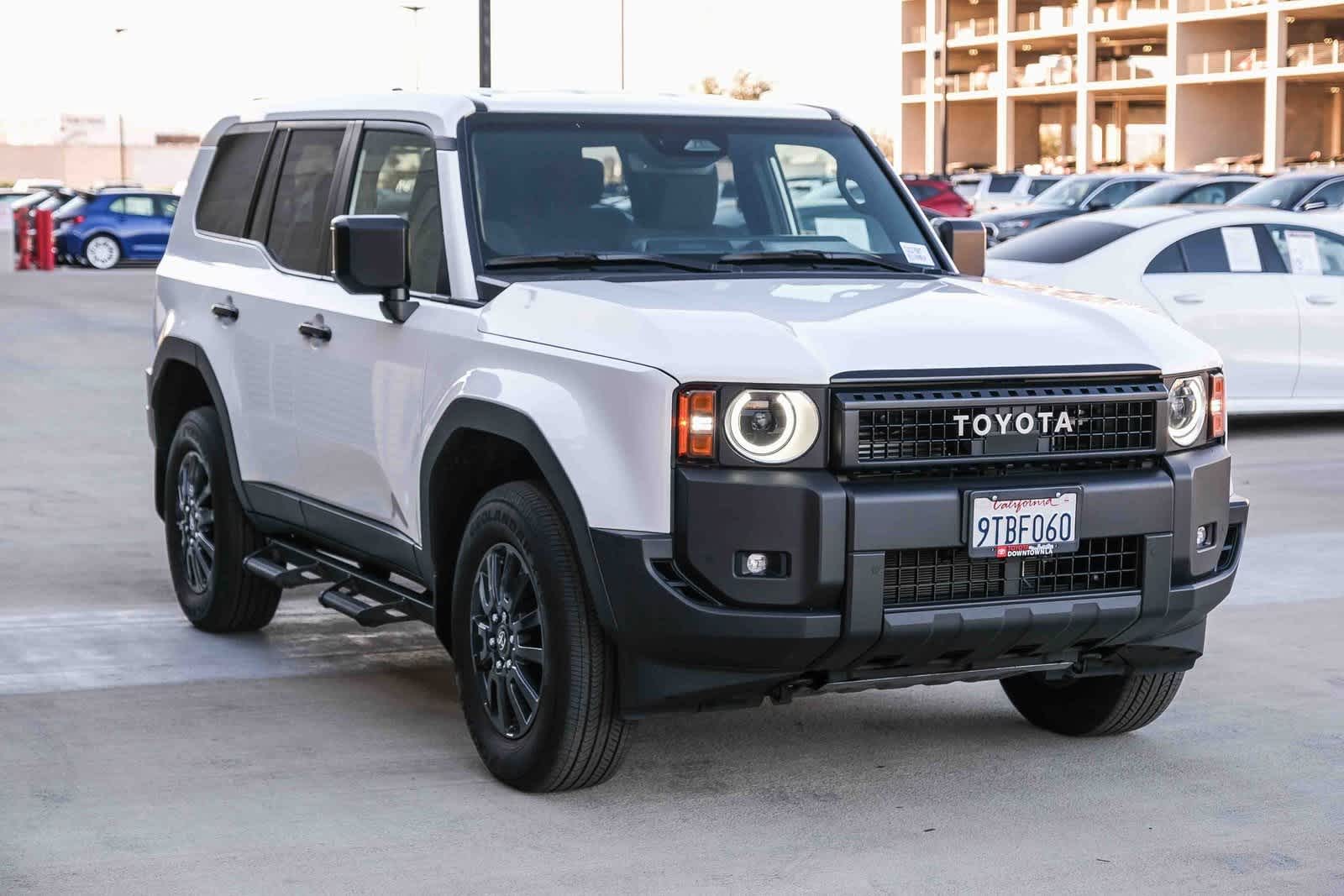 Thumbnail: 2025 Toyota Land Cruiser - 3