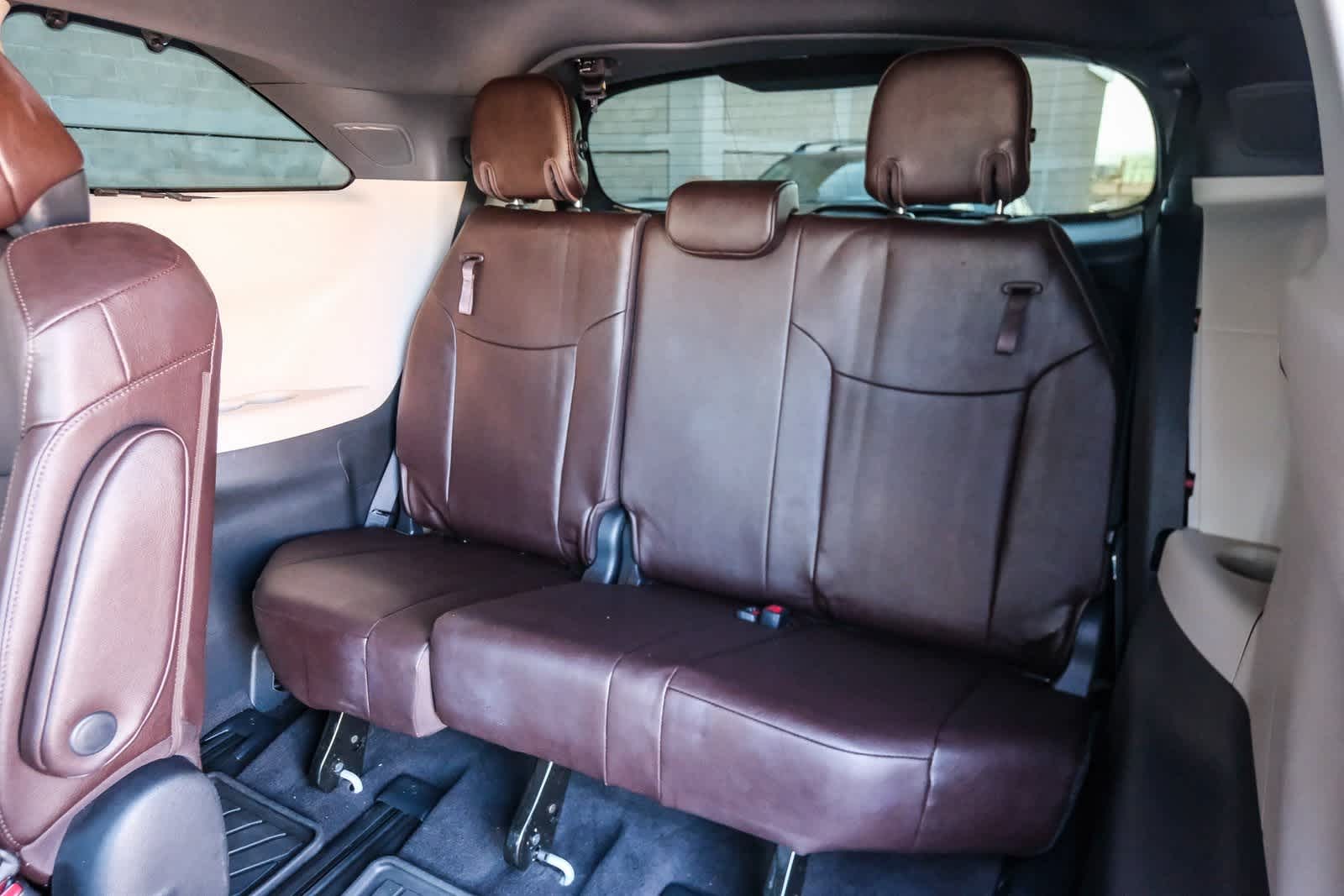 Thumbnail: 2022 Toyota Sienna - 21
