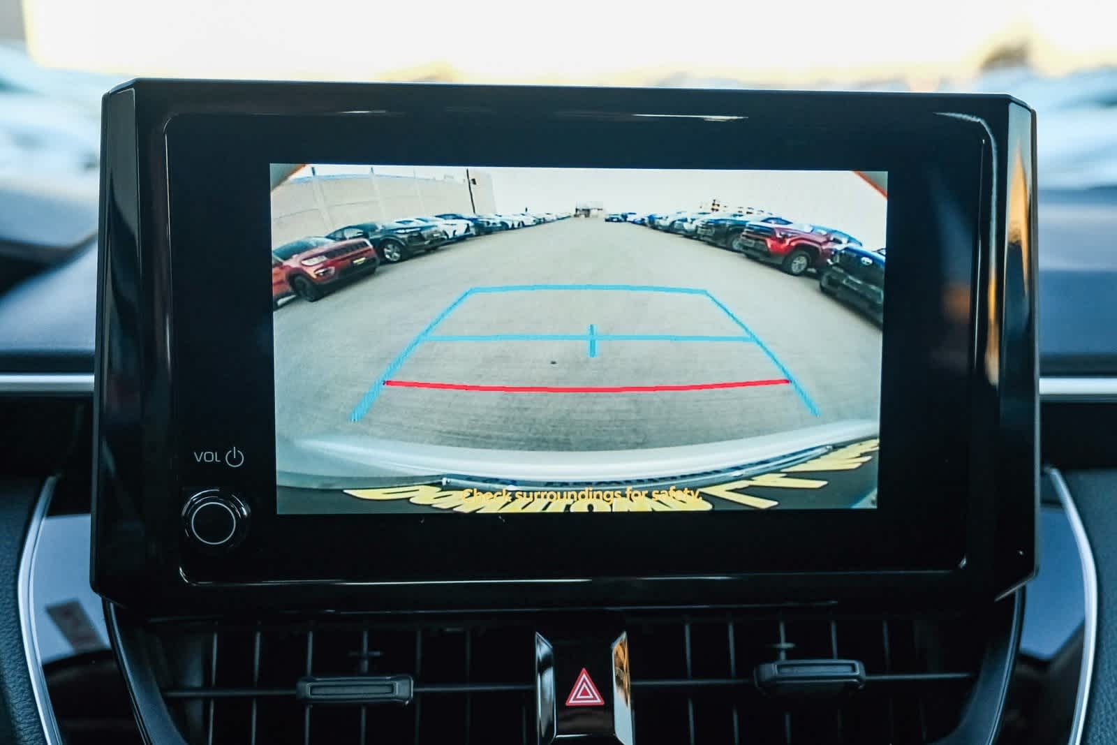 Thumbnail: 2025 Toyota Corolla - 25