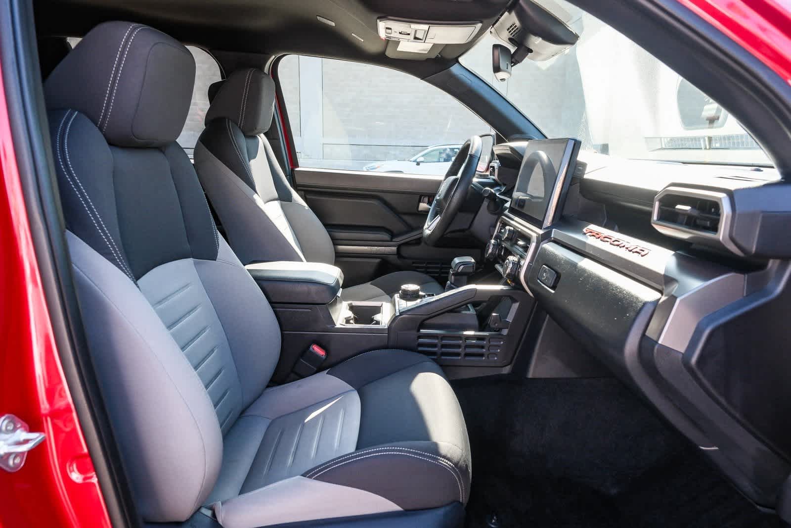 Thumbnail: 2024 Toyota Tacoma - 17