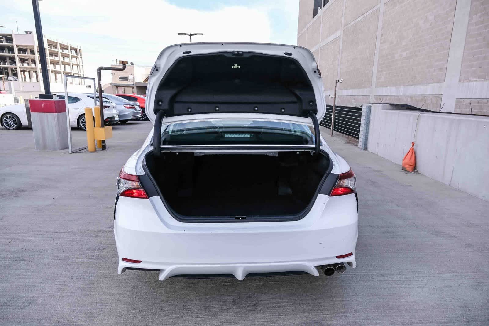 Thumbnail: 2024 Toyota Camry - 27