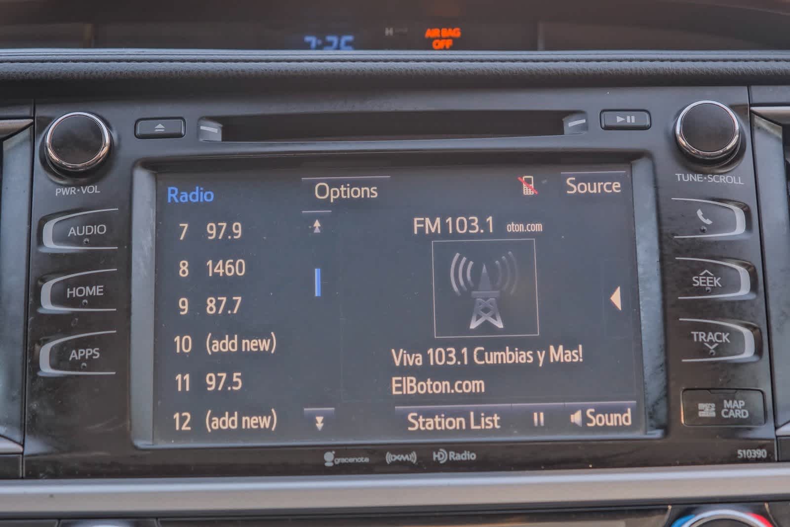 Thumbnail: 2019 Toyota Highlander - 14