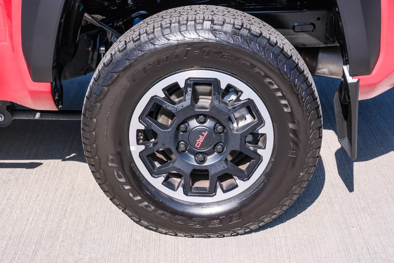 Thumbnail: 2024 Toyota Tacoma - 9