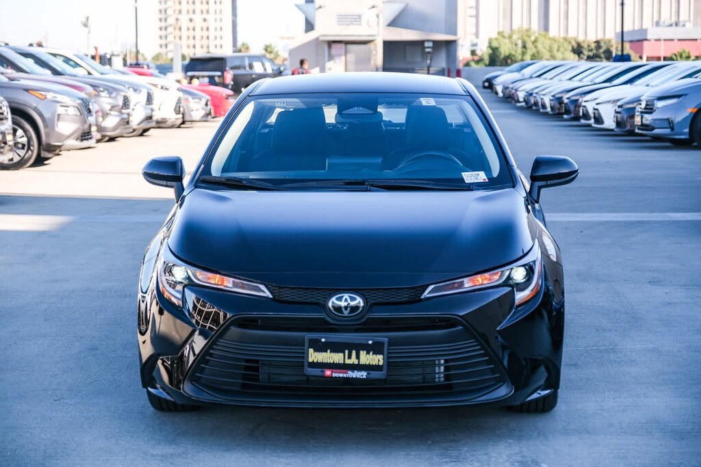 Used 2025 Toyota Corolla LE Sedan