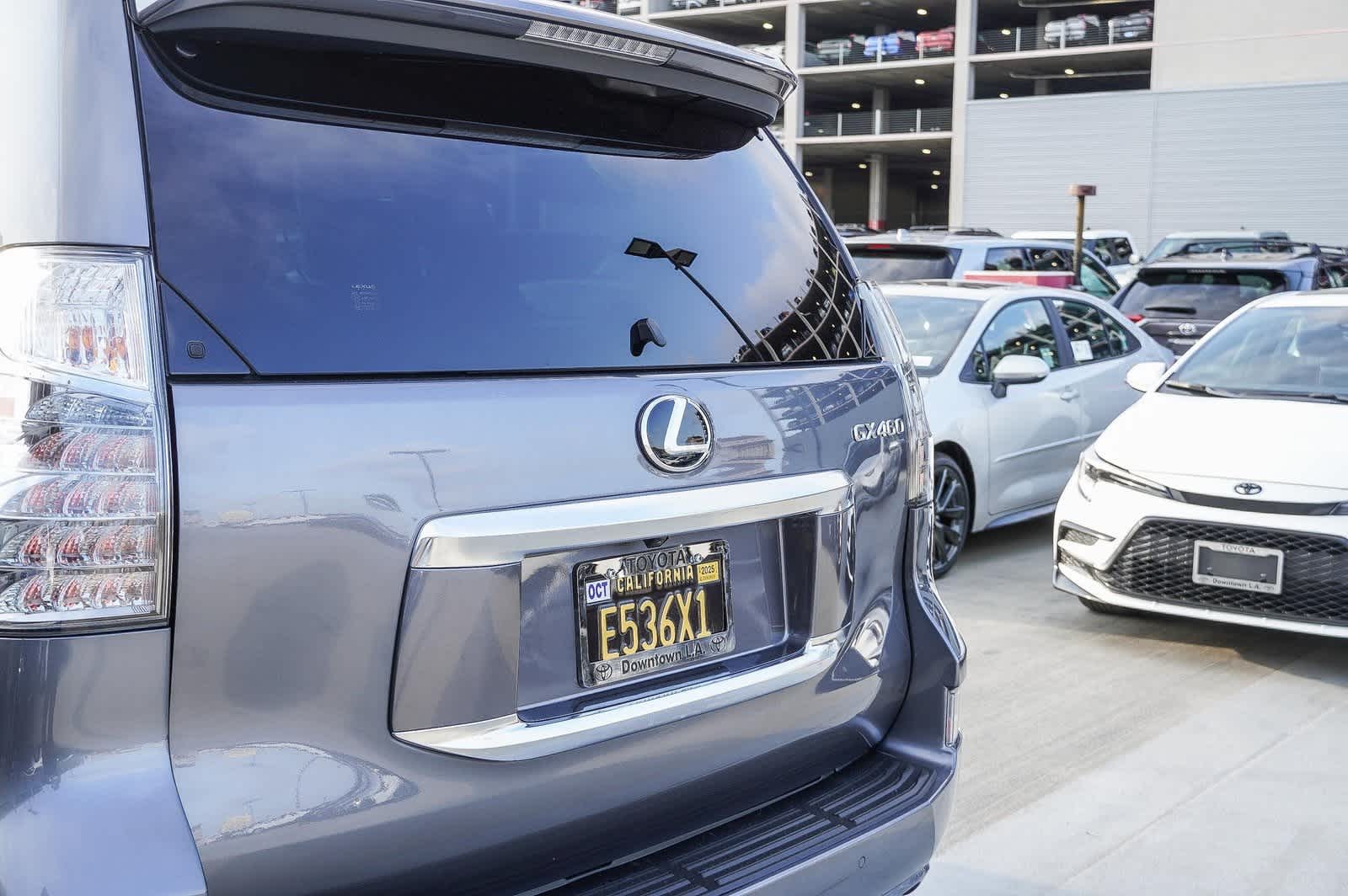 2023 Lexus GX 460 8