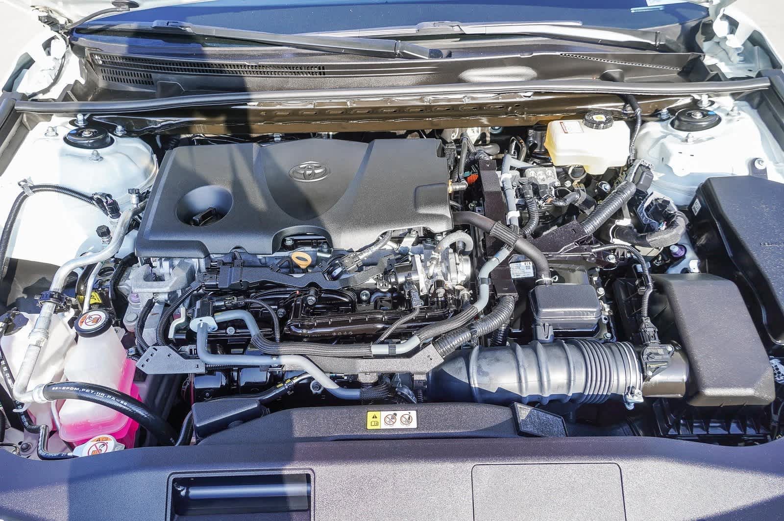 2022 Toyota Camry SE 27