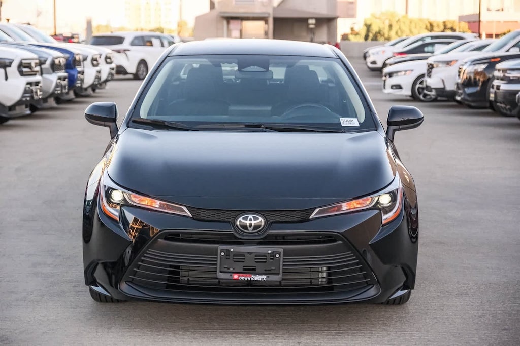 Certified 2025 Toyota Corolla LE Sedan