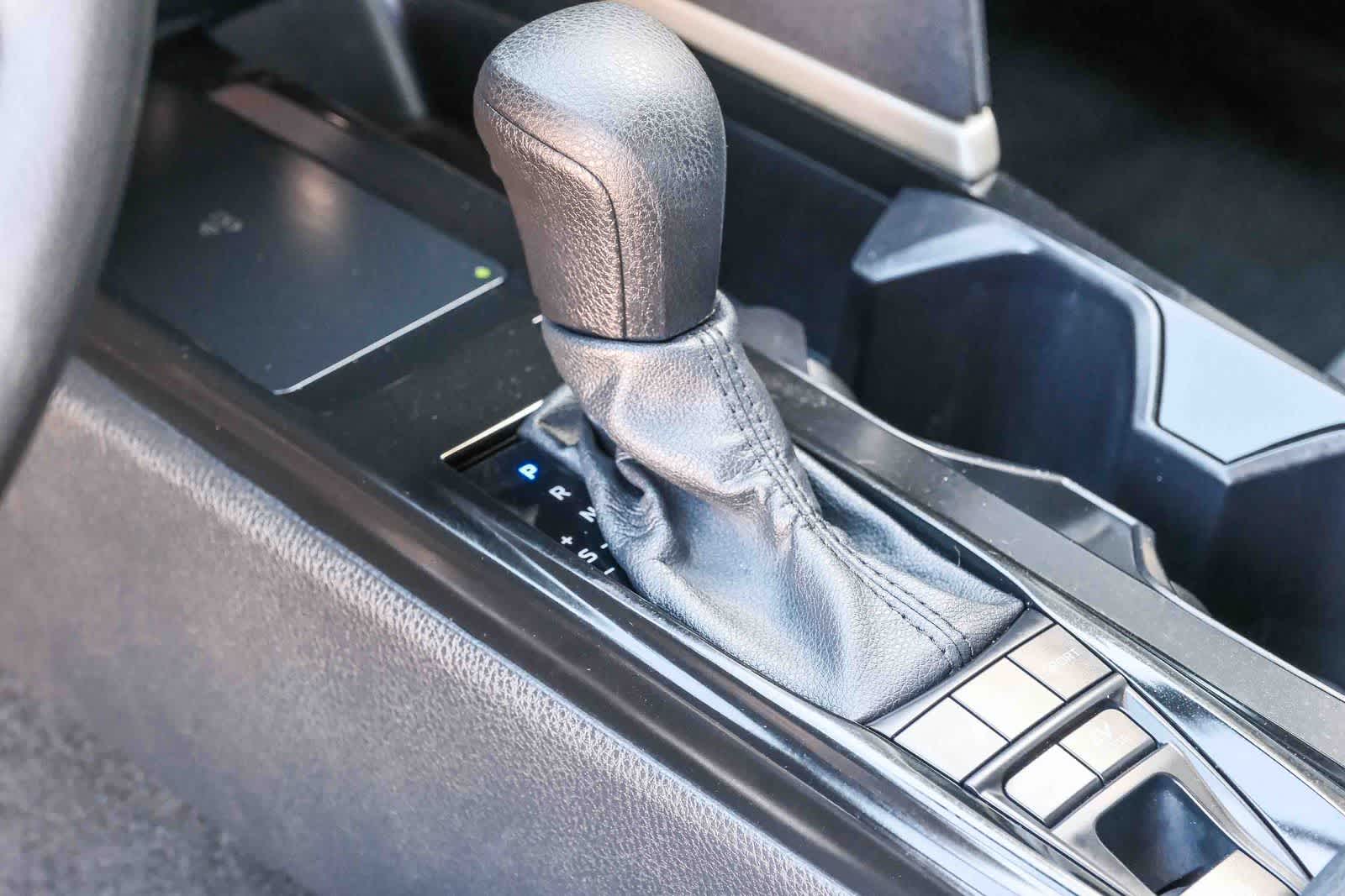 Thumbnail: 2025 Toyota Camry - 19