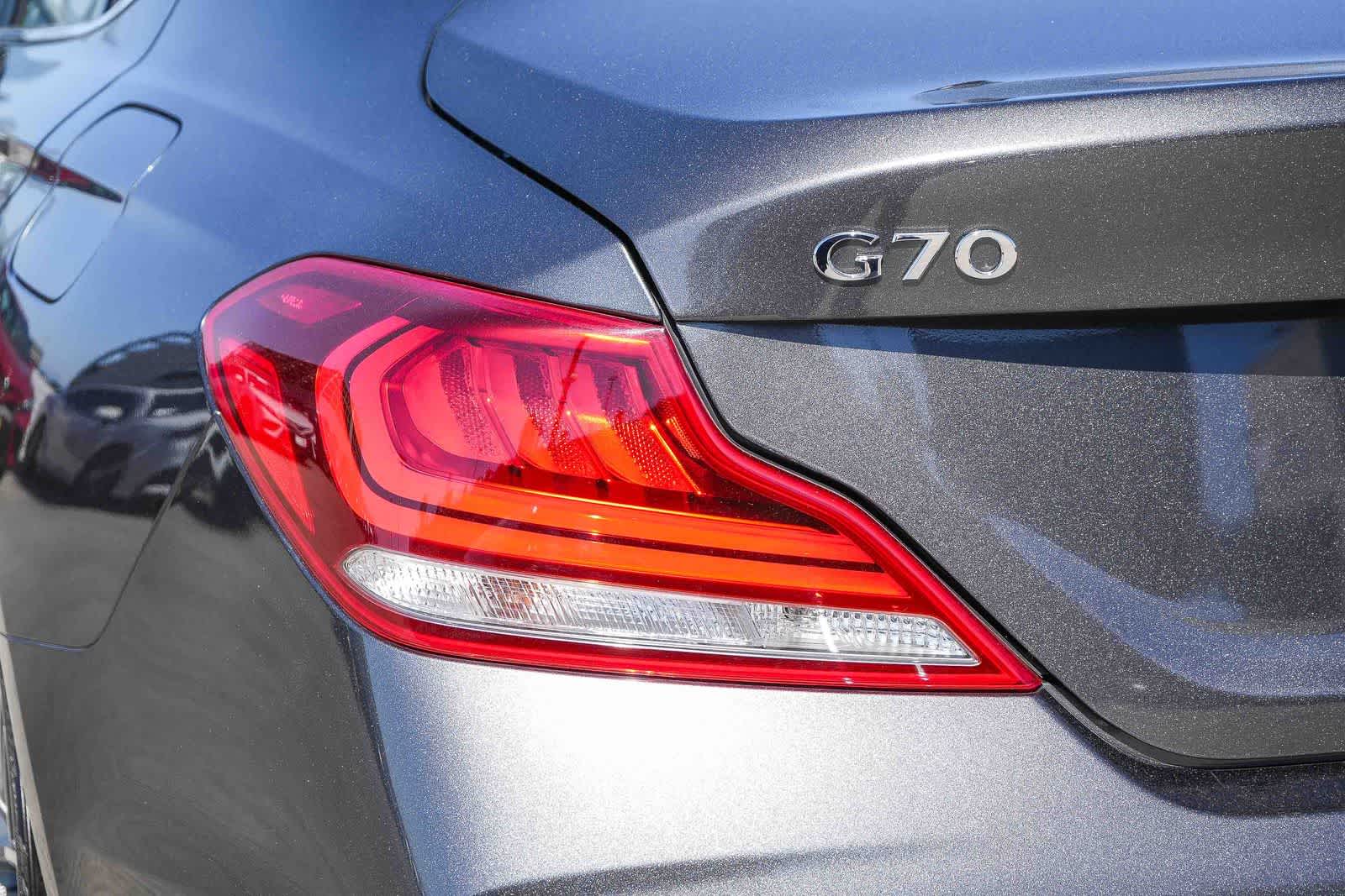 Thumbnail: 2019 Genesis G70 - 9
