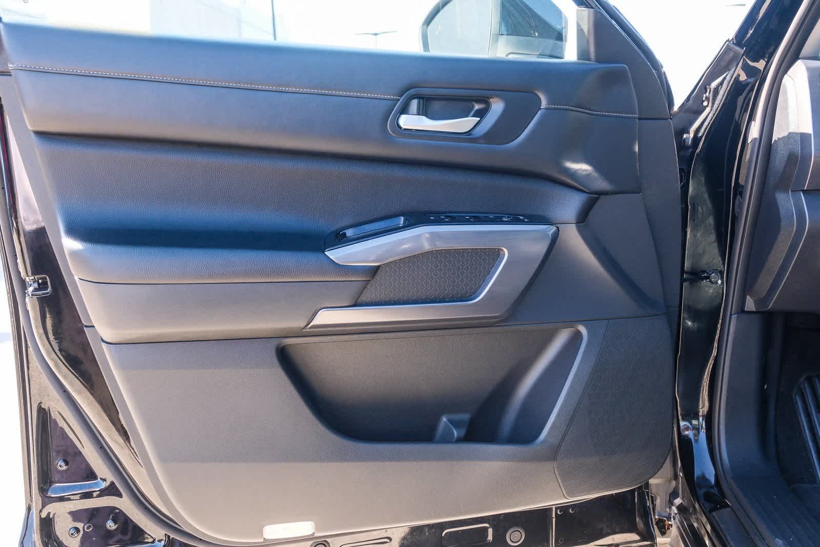 Thumbnail: 2022 Nissan Pathfinder - 23