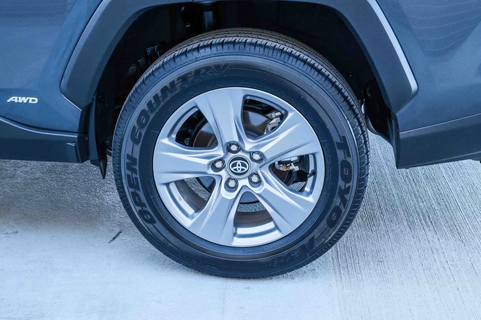 Thumbnail: 2024 Toyota RAV4 - 9