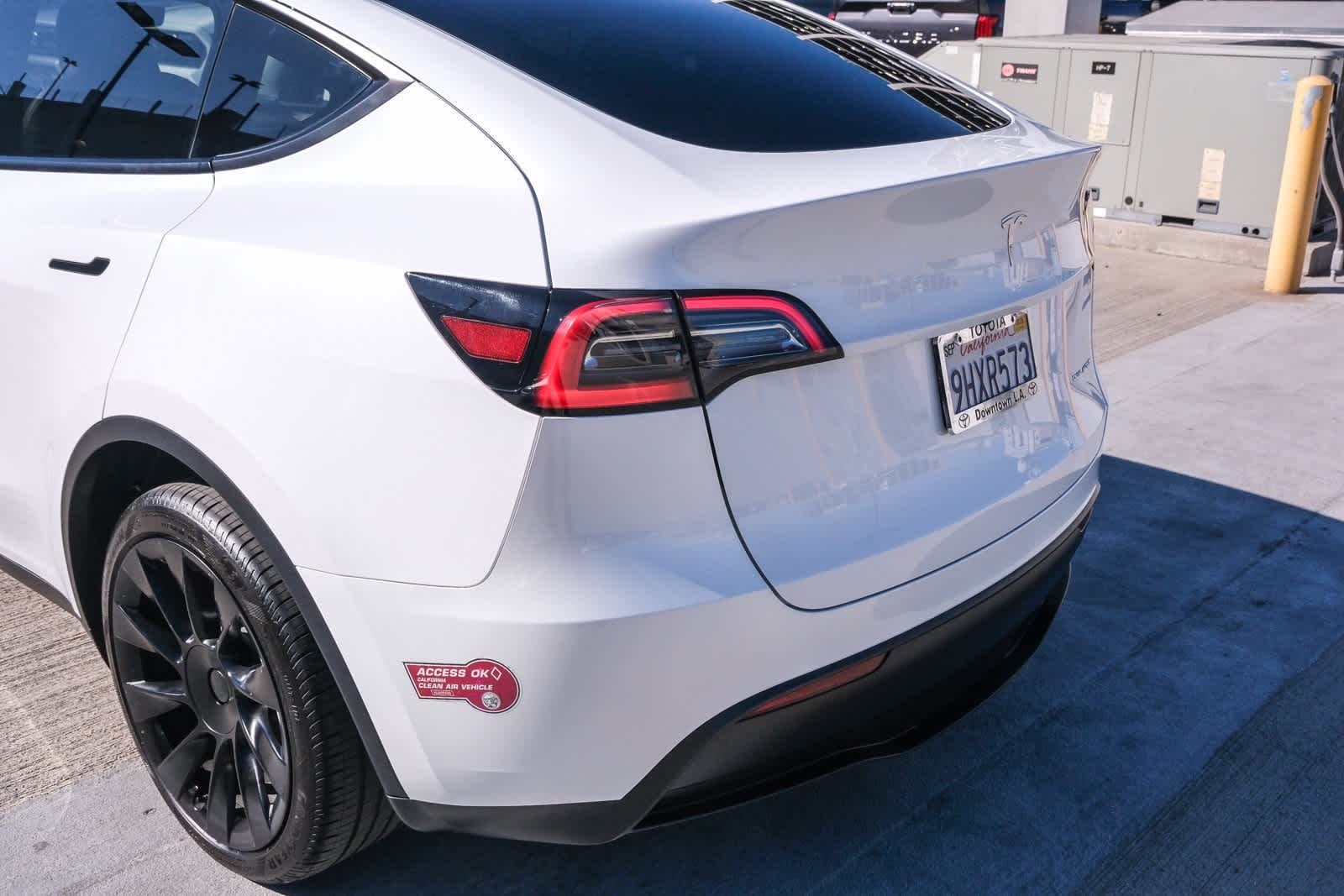 Thumbnail: 2023 Tesla Model Y - 8