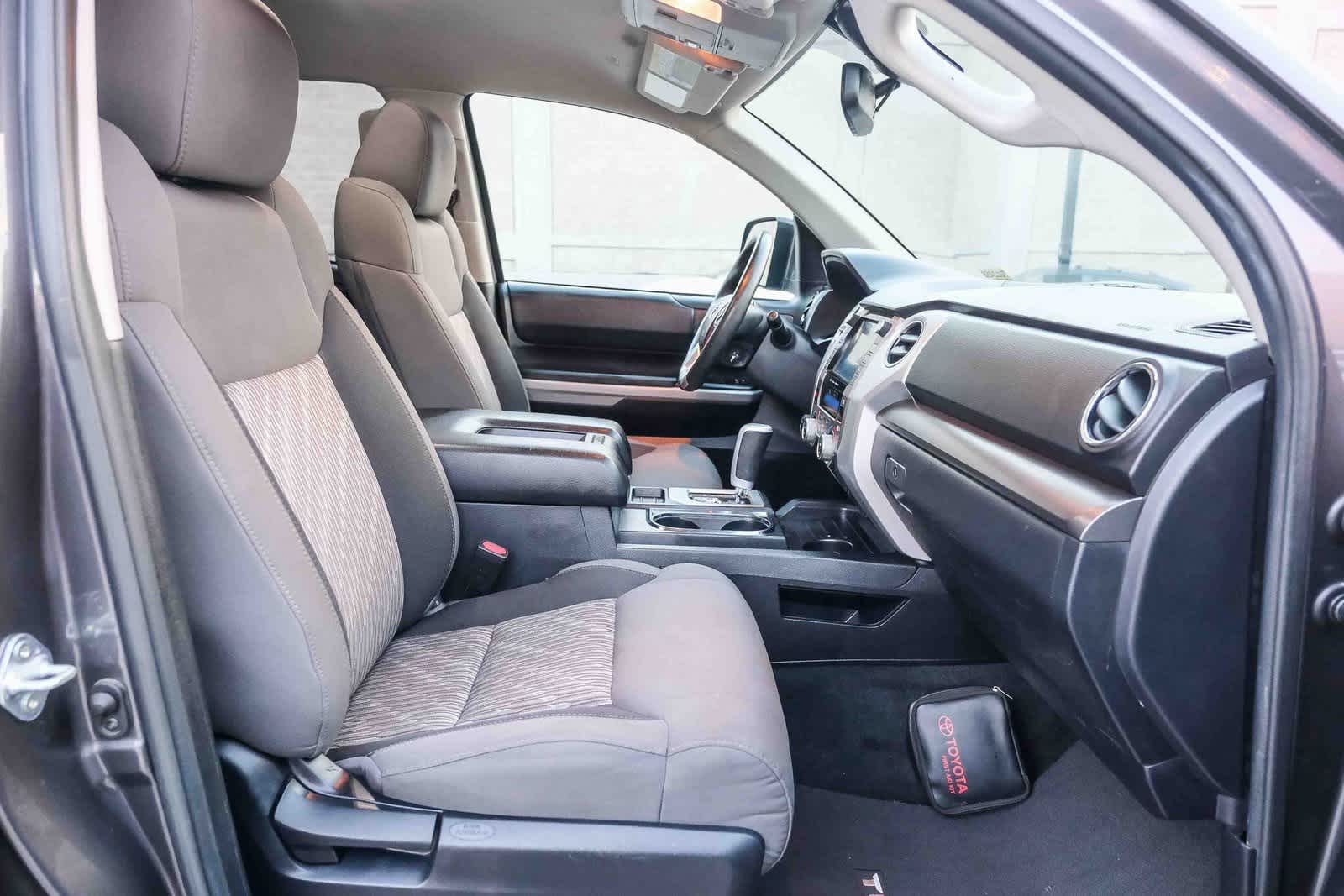 Thumbnail: 2021 Toyota Tundra - 19