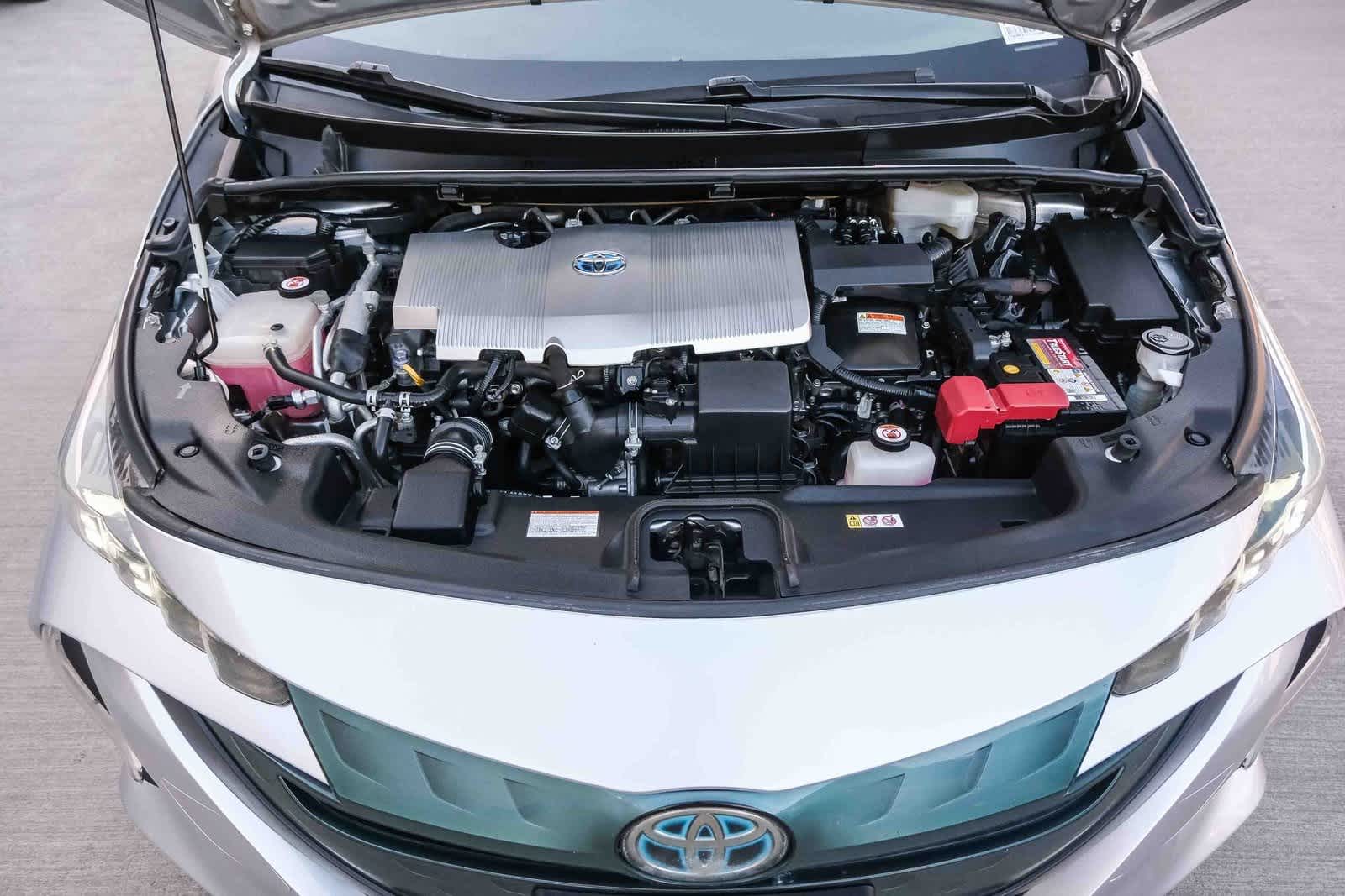 Thumbnail: 2020 Toyota Prius Prime - 26