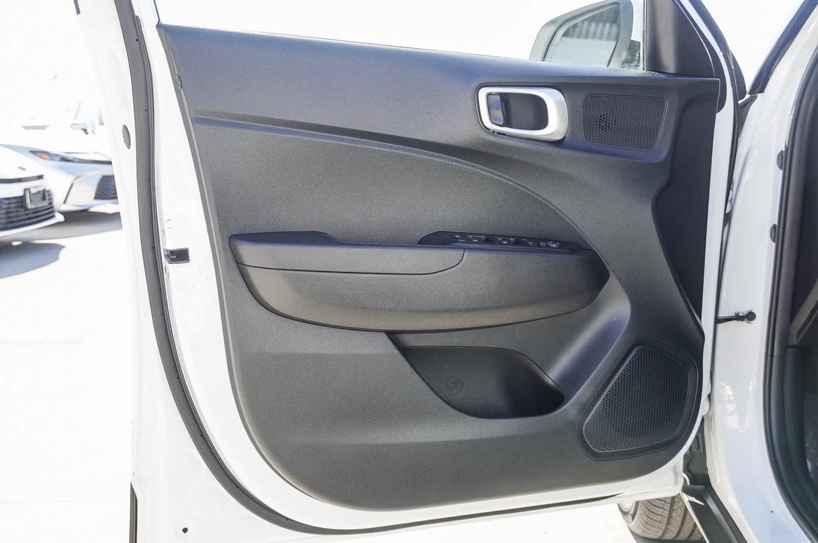 2023 Hyundai Venue SEL 20