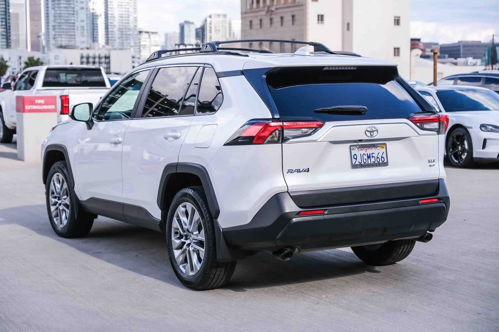 Thumbnail: 2023 Toyota RAV4 - 6